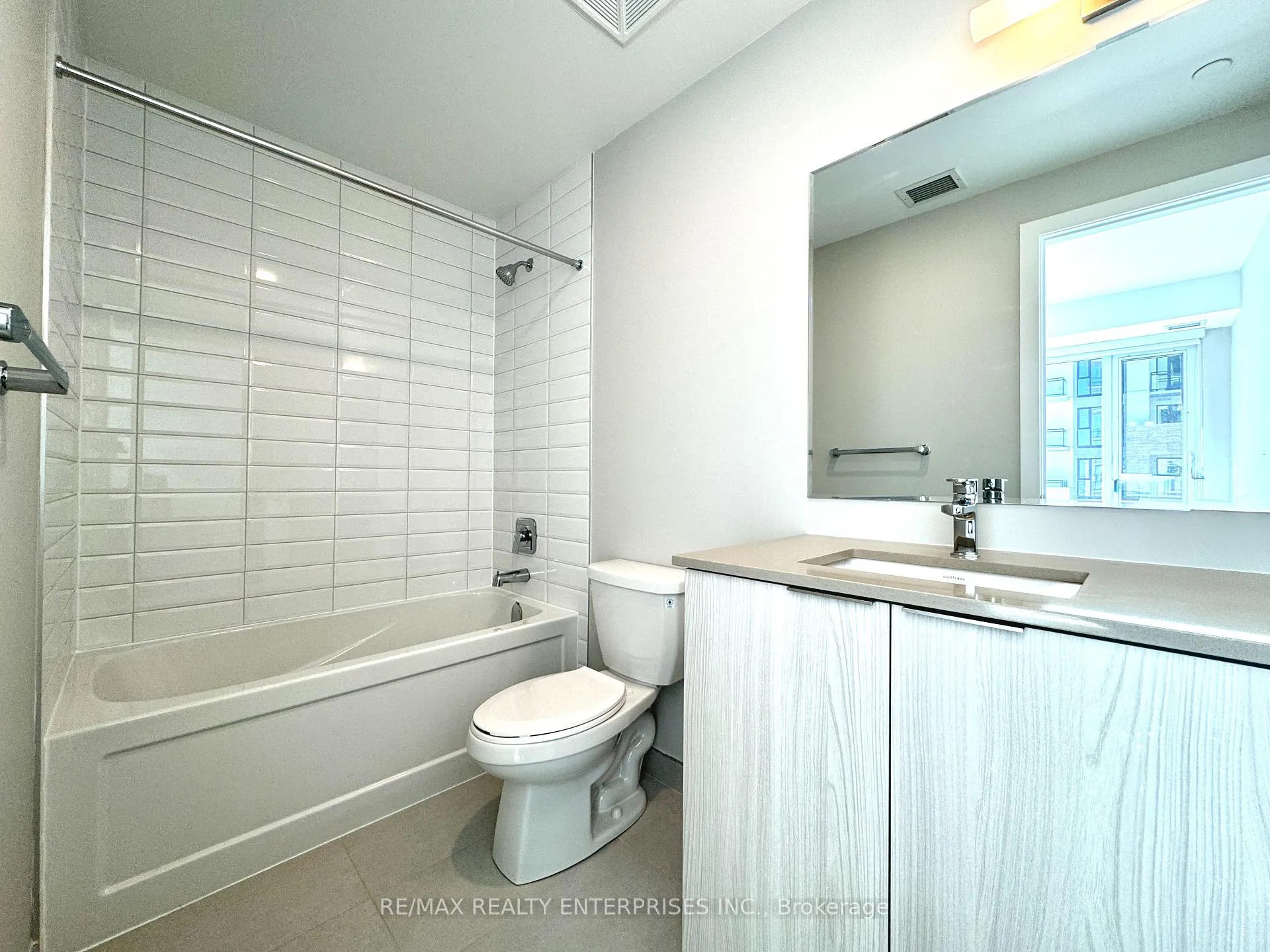 Photo 12 of Unit 315, 770 Whitlock Avenue, Milton, Cobban — HOMEH
