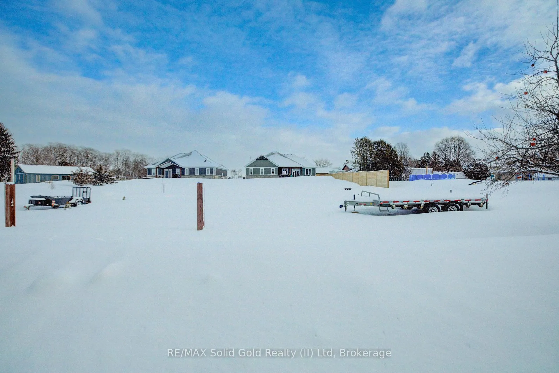 Photo 3 of 21 Paxton Street, Huron-Kinloss — HOMEH