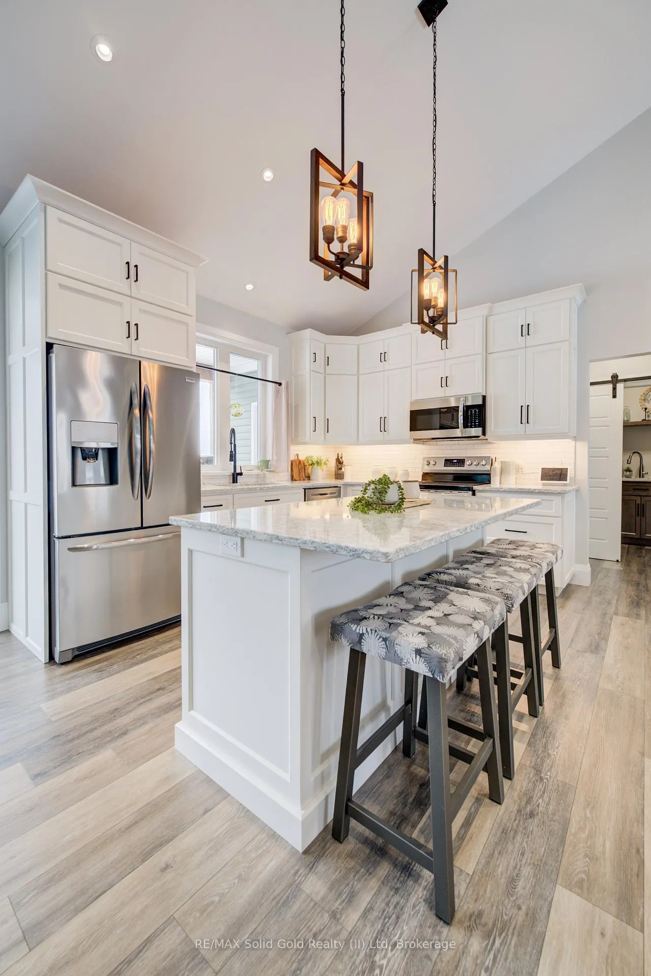 Photo 14 of 21 Paxton Street, Huron-Kinloss — HOMEH