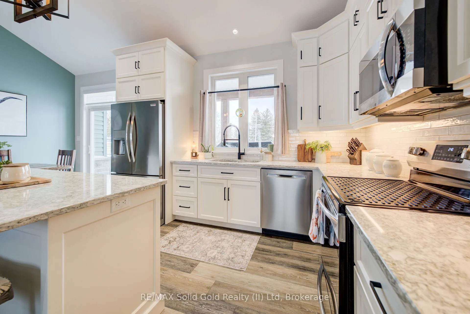 Photo 17 of 21 Paxton Street, Huron-Kinloss — HOMEH