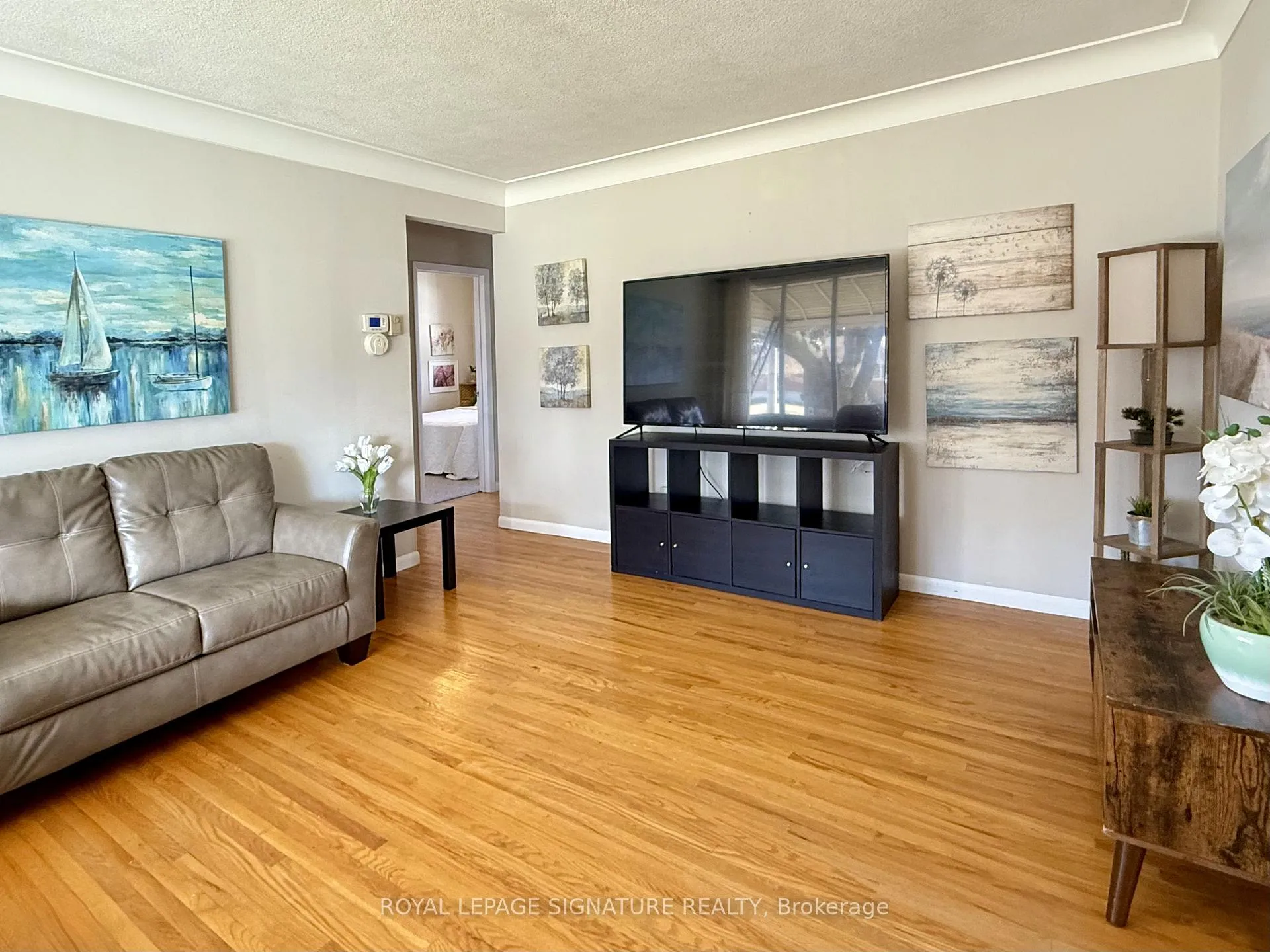 Photo 4 of 51 Spurgeon Drive, Chatham-Kent, NE — HOMEH