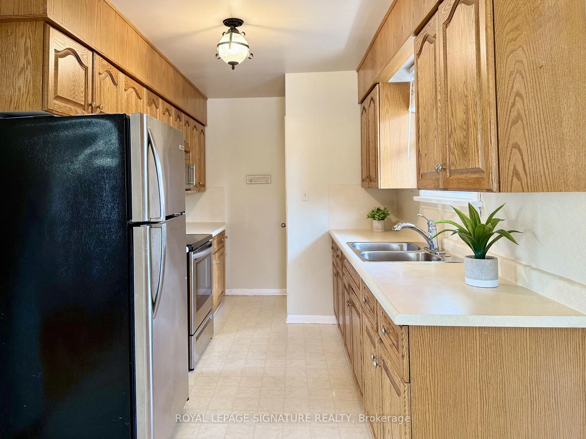 Photo 14 of 51 Spurgeon Drive, Chatham-Kent, NE — HOMEH