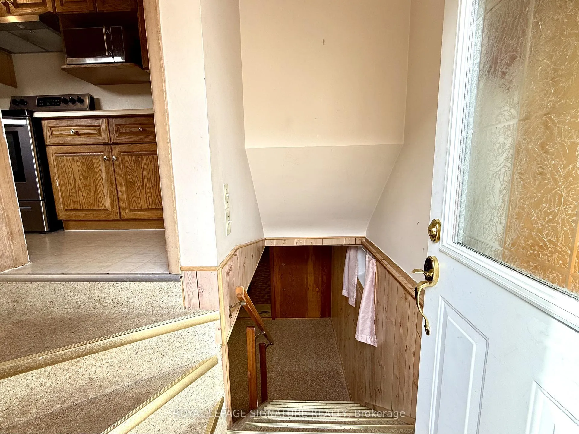 Photo 17 of 51 Spurgeon Drive, Chatham-Kent, NE — HOMEH