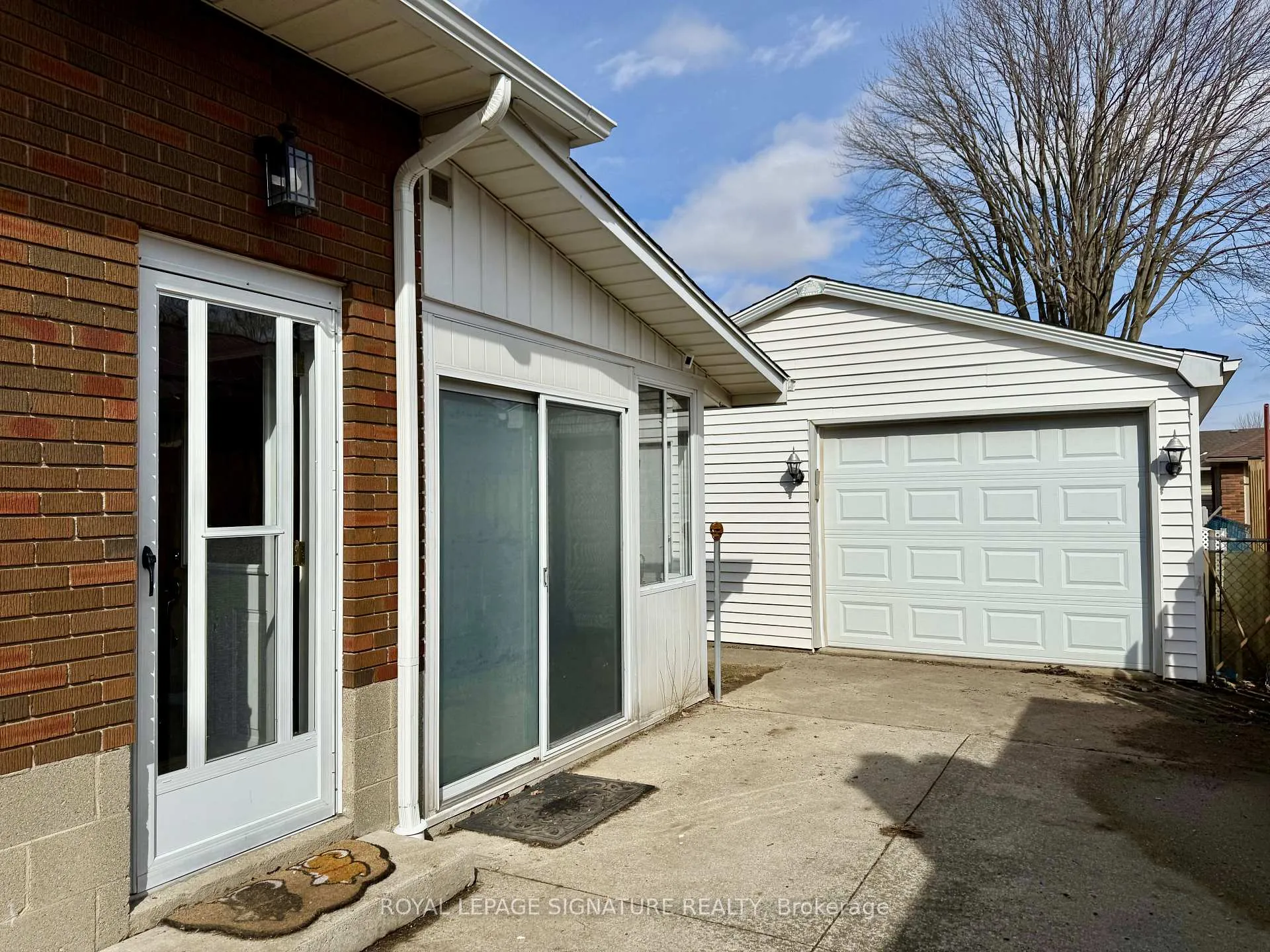 Photo 23 of 51 Spurgeon Drive, Chatham-Kent, NE — HOMEH
