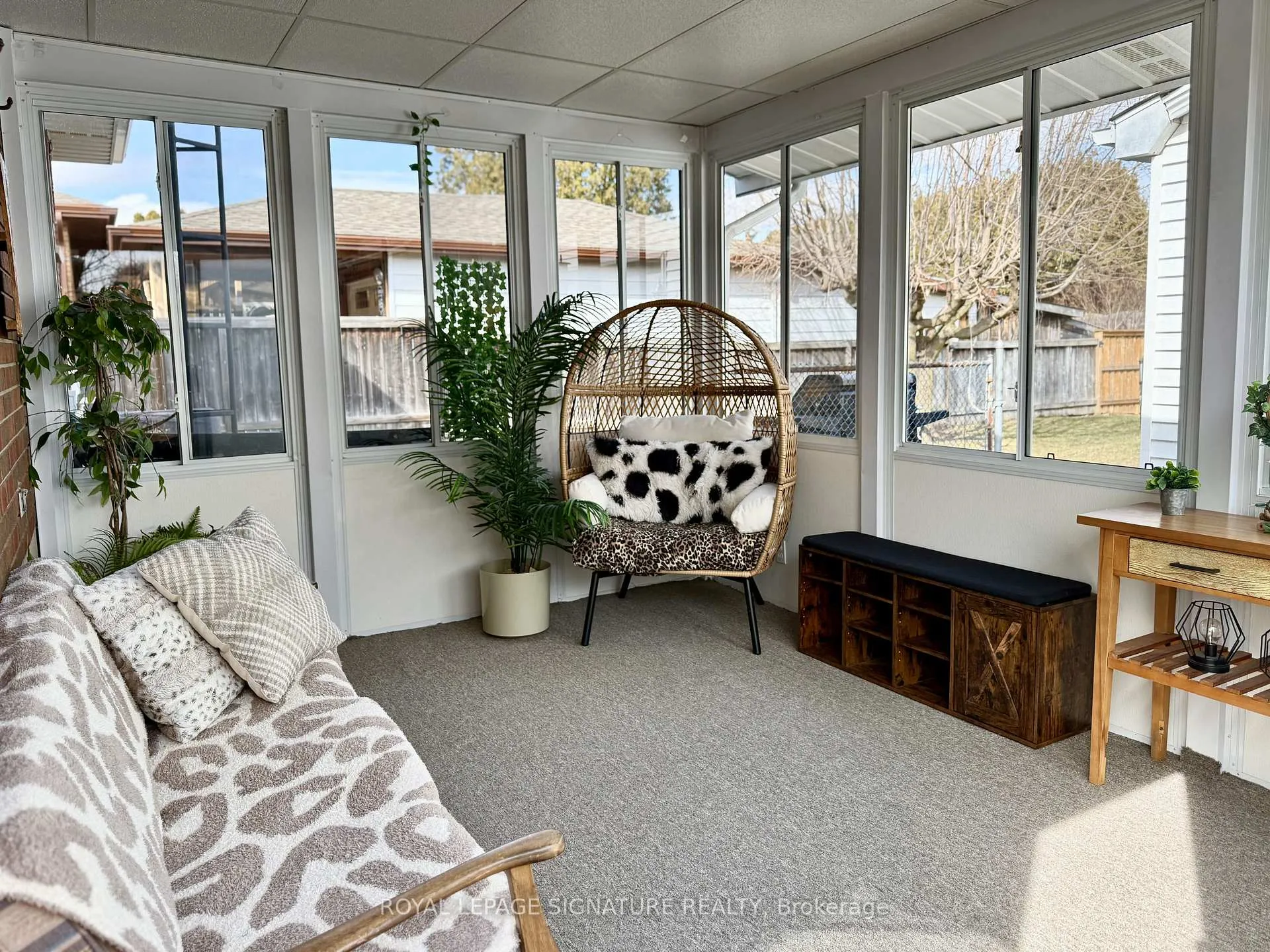 Photo 25 of 51 Spurgeon Drive, Chatham-Kent, NE — HOMEH