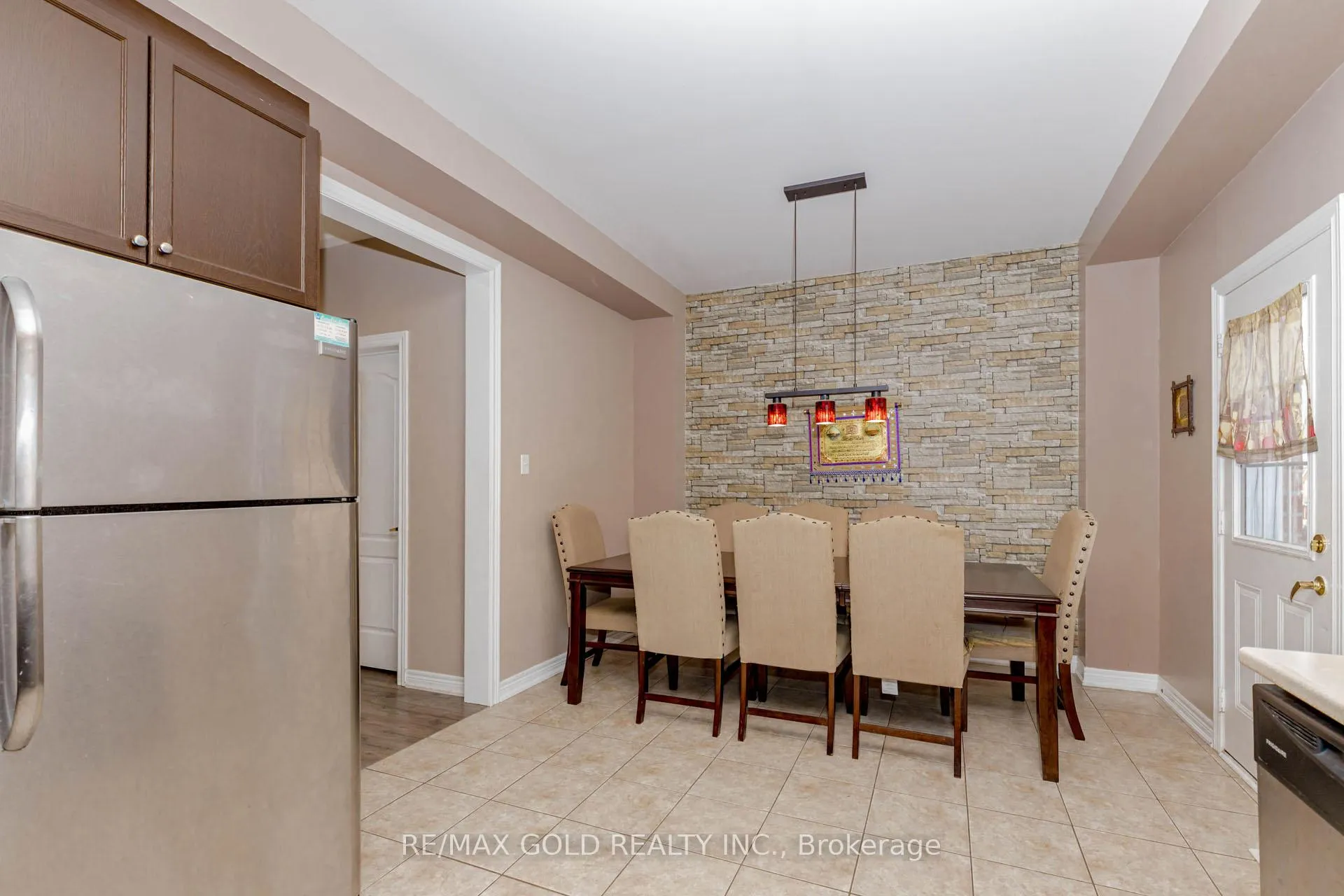 Photo 22 of 6 October Place, Brampton, Bram West — HOMEH