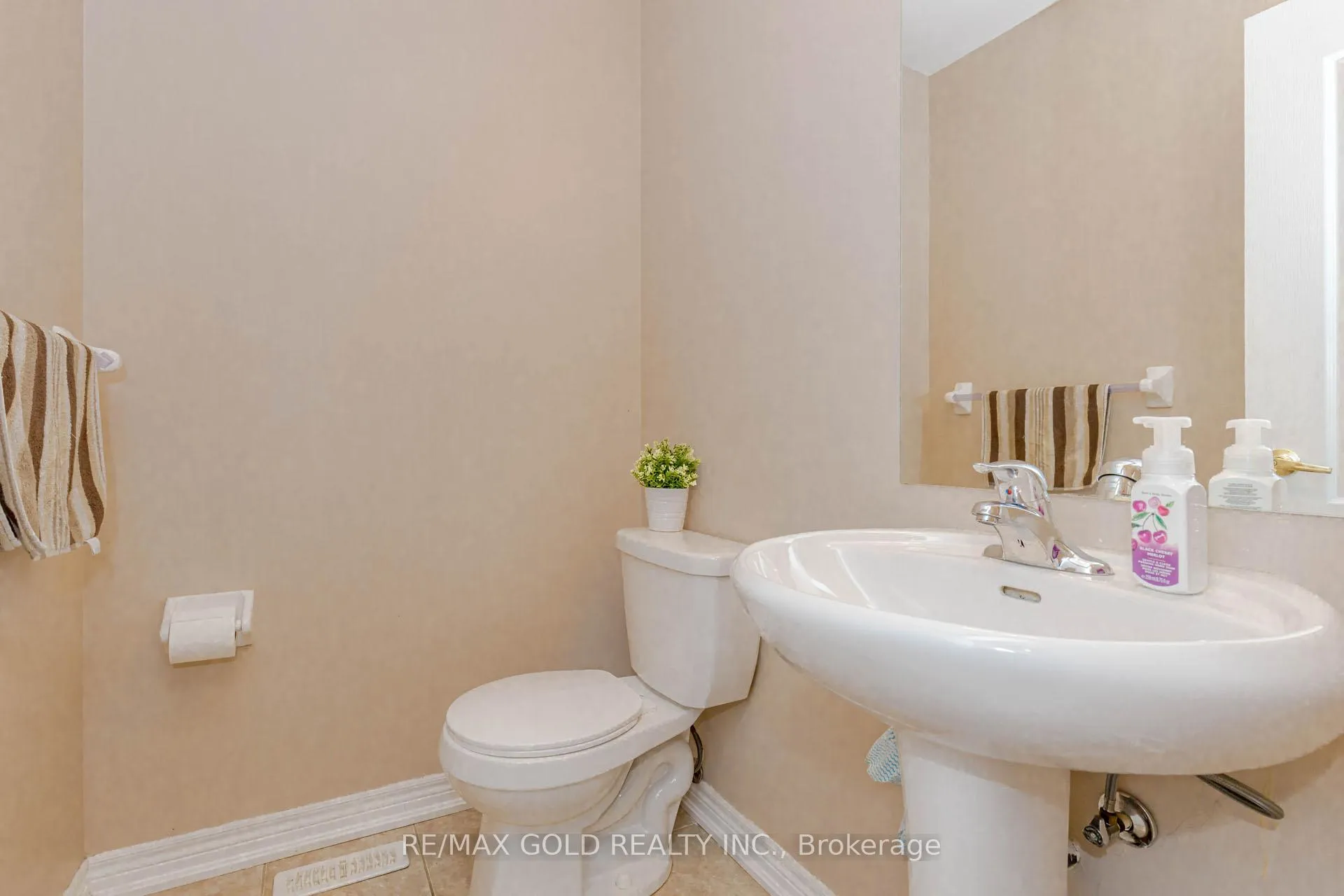 Photo 27 of 6 October Place, Brampton, Bram West — HOMEH