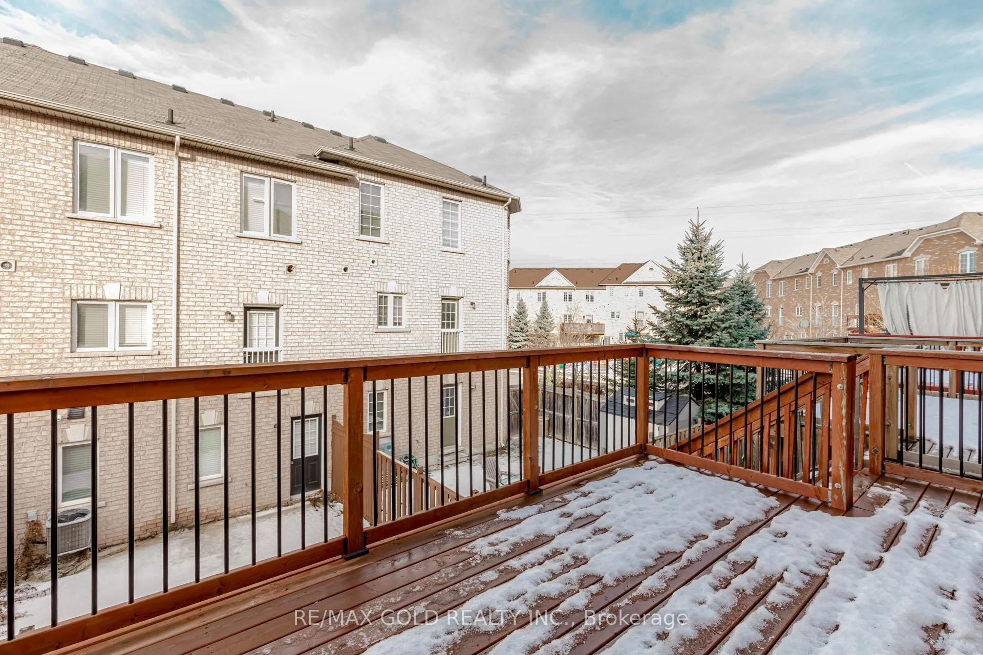 Photo 42 of 6 October Place, Brampton, Bram West — HOMEH