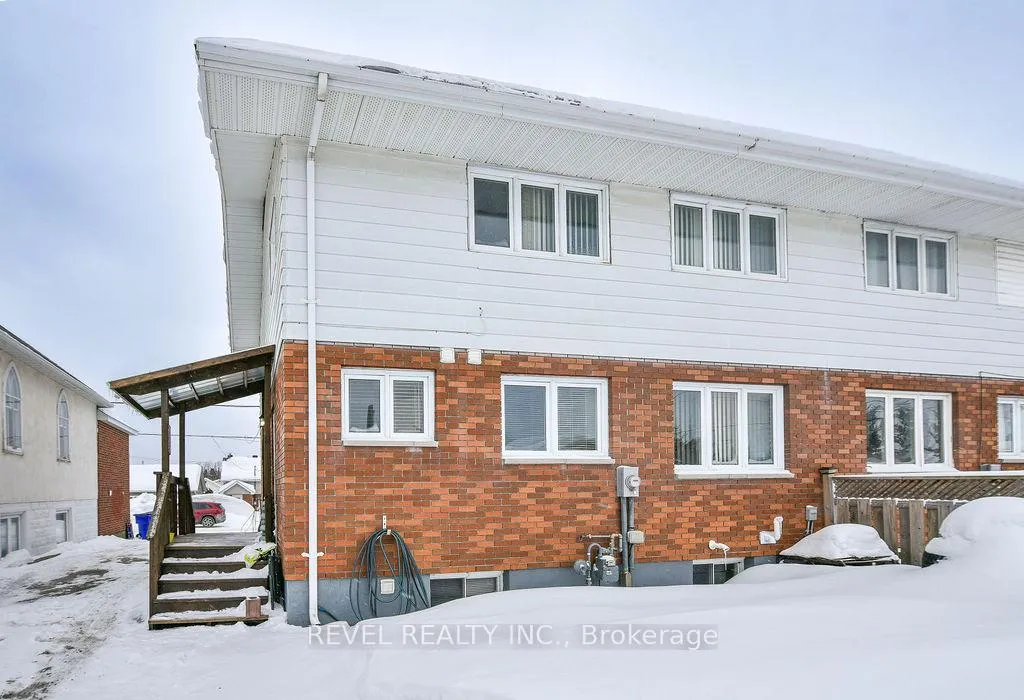 Photo 4 of 74 William Avenue, Timmins, SP - Main Area — HOMEH