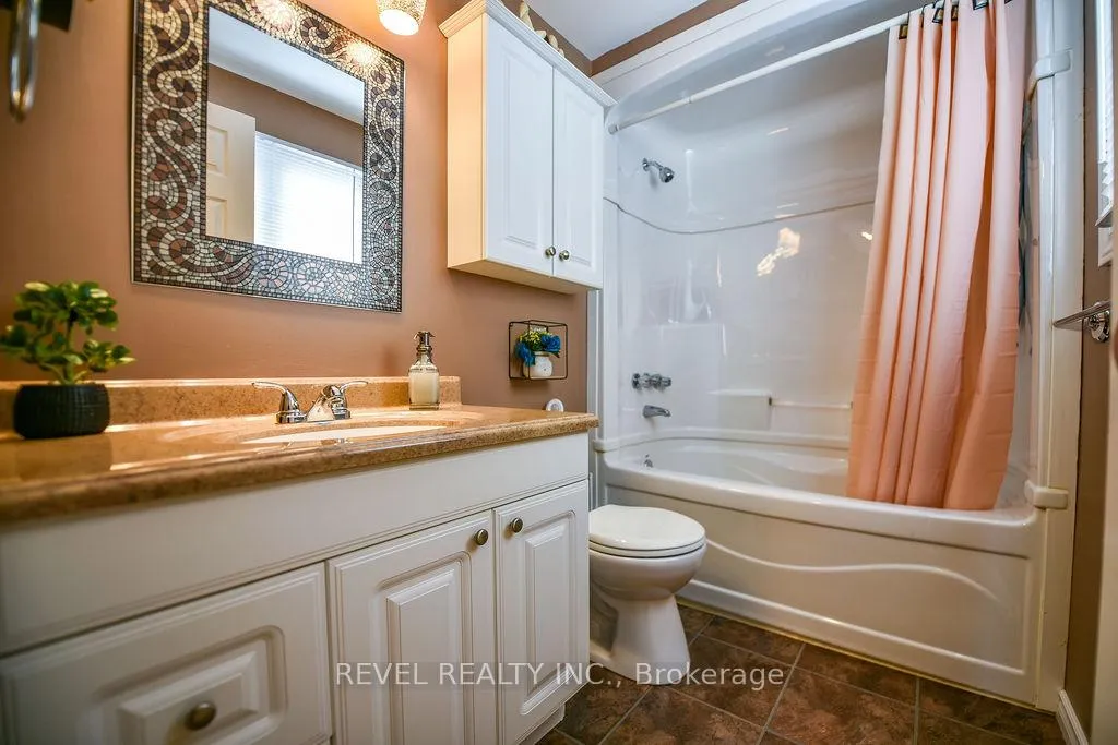 Photo 31 of 74 William Avenue, Timmins, SP - Main Area — HOMEH