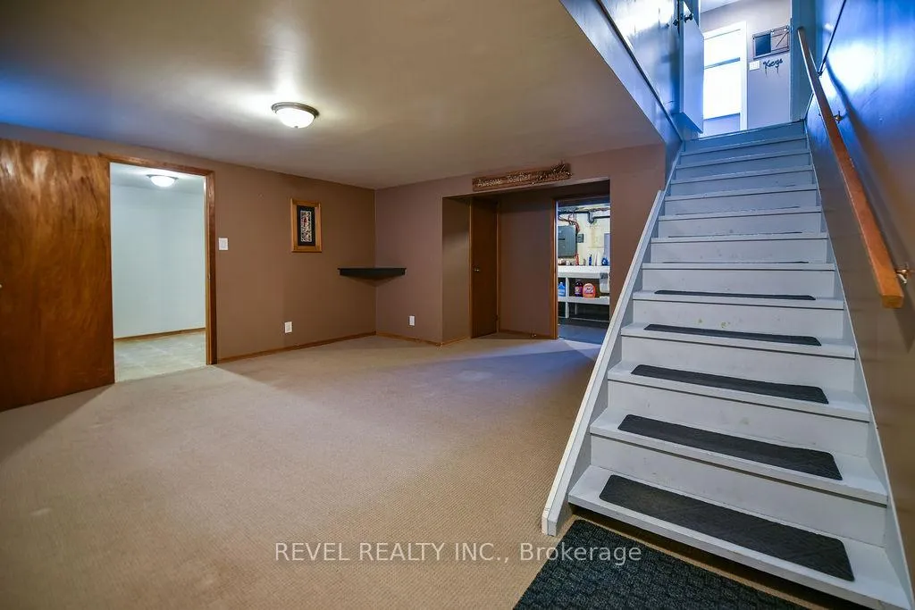 Photo 34 of 74 William Avenue, Timmins, SP - Main Area — HOMEH