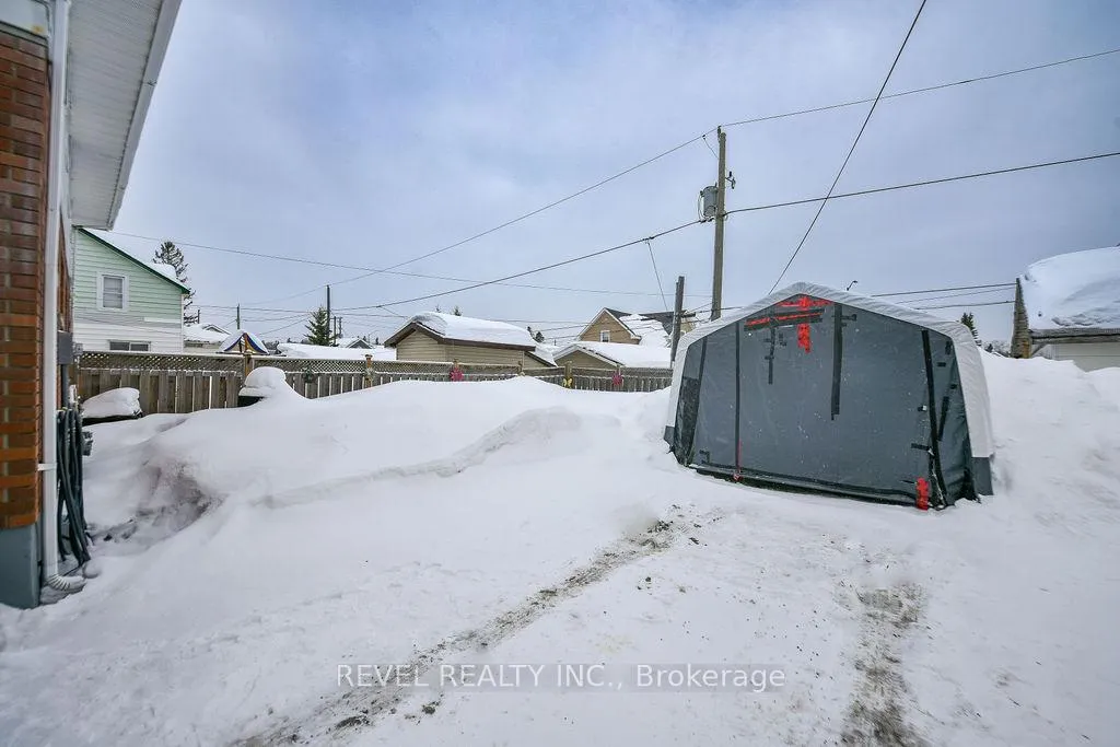 Photo 43 of 74 William Avenue, Timmins, SP - Main Area — HOMEH