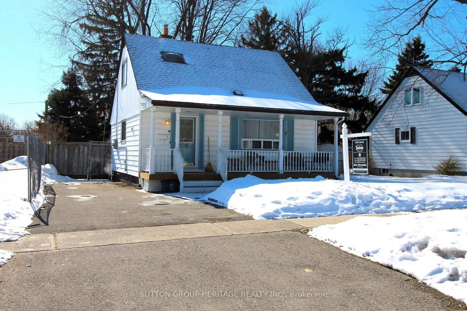 Photo 2 of 106 Kings Crescent, Ajax, South East — HOMEH