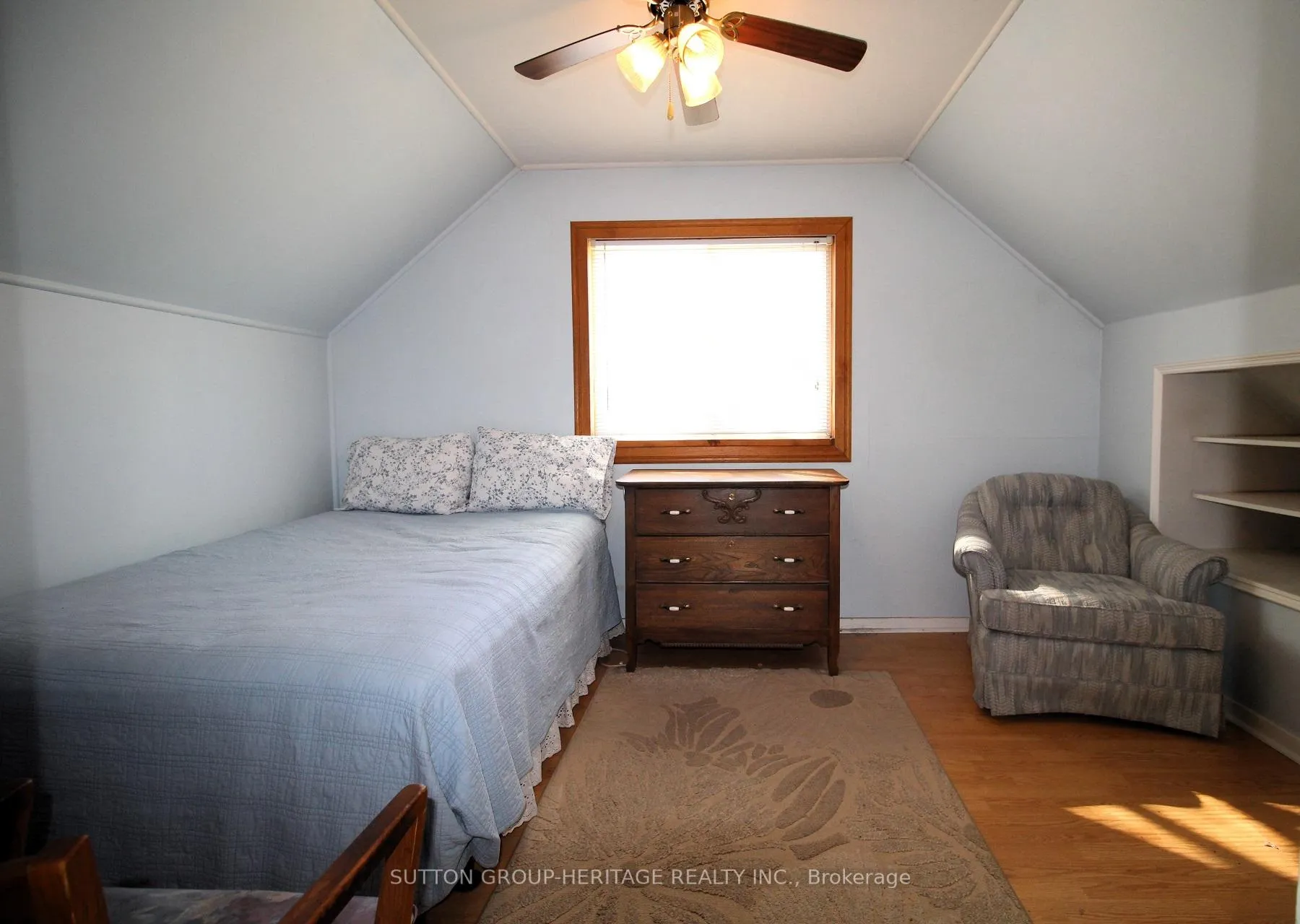 Photo 18 of 106 Kings Crescent, Ajax, South East — HOMEH