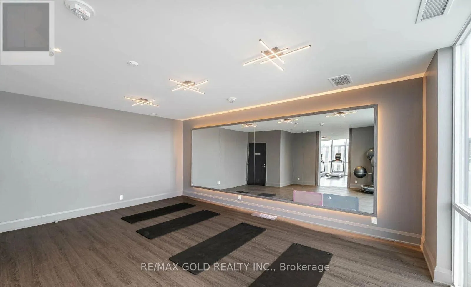 Photo 9 of Unit 2502, 15 Lynch Street, Brampton, Downtown Brampton — HOMEH