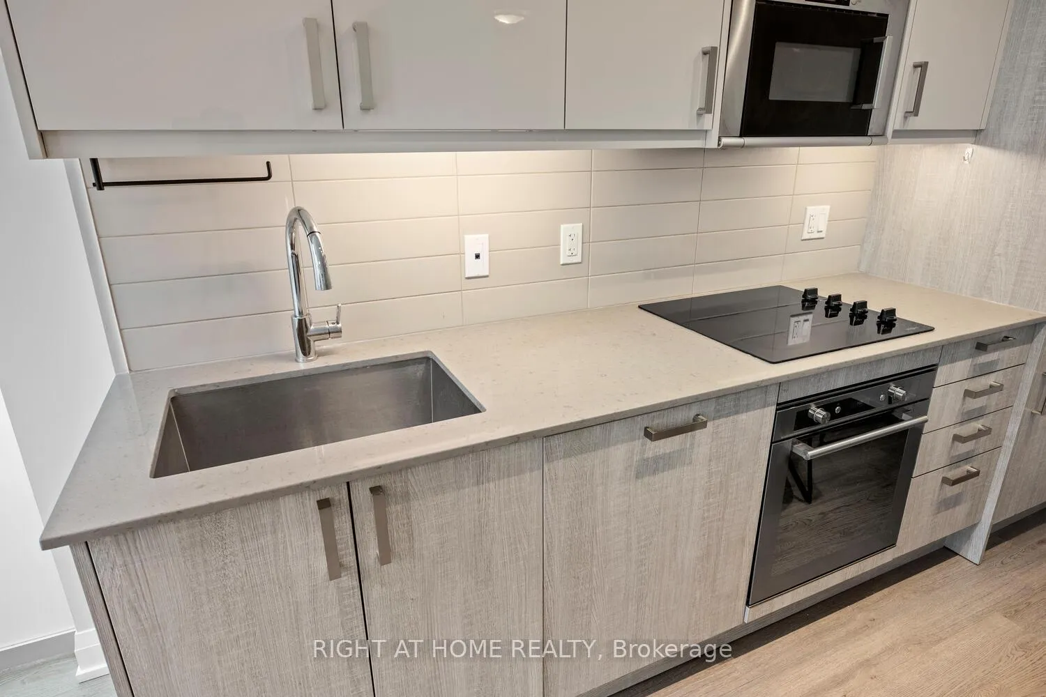 Photo 17 of Unit 315, 77 Mutual Street, Toronto, Church-Yonge Corridor — HOMEH