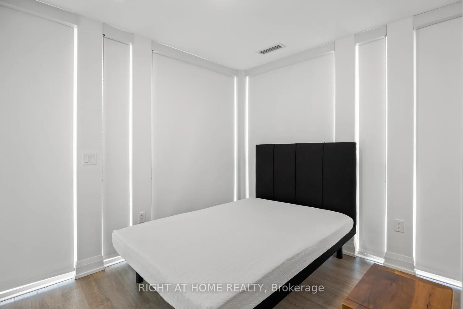 Photo 21 of Unit 315, 77 Mutual Street, Toronto, Church-Yonge Corridor — HOMEH