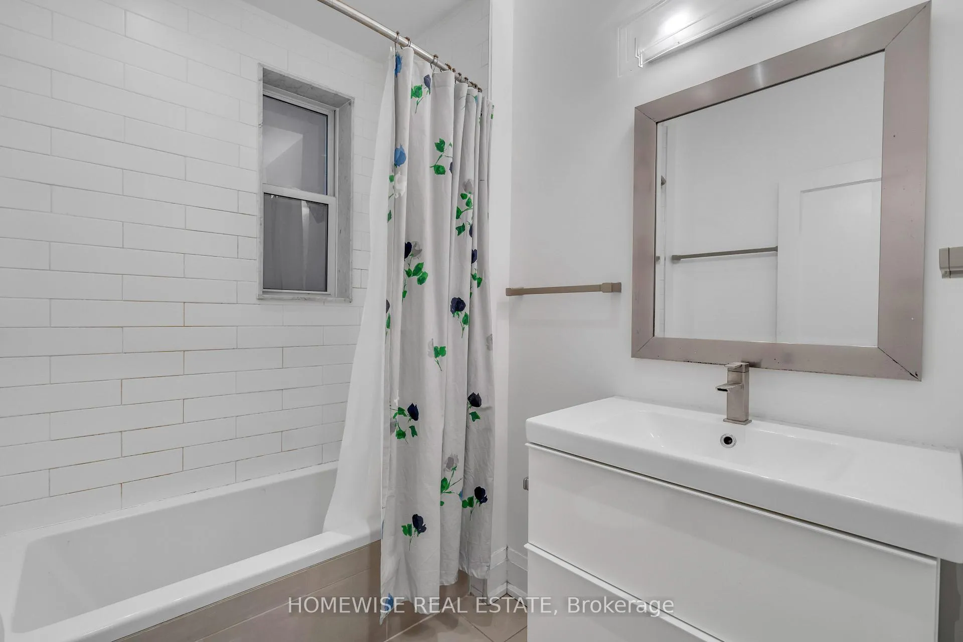 Photo 11 of Unit B (Main Floor), 77 Beaty Avenue, Toronto, South Parkdale — HOMEH