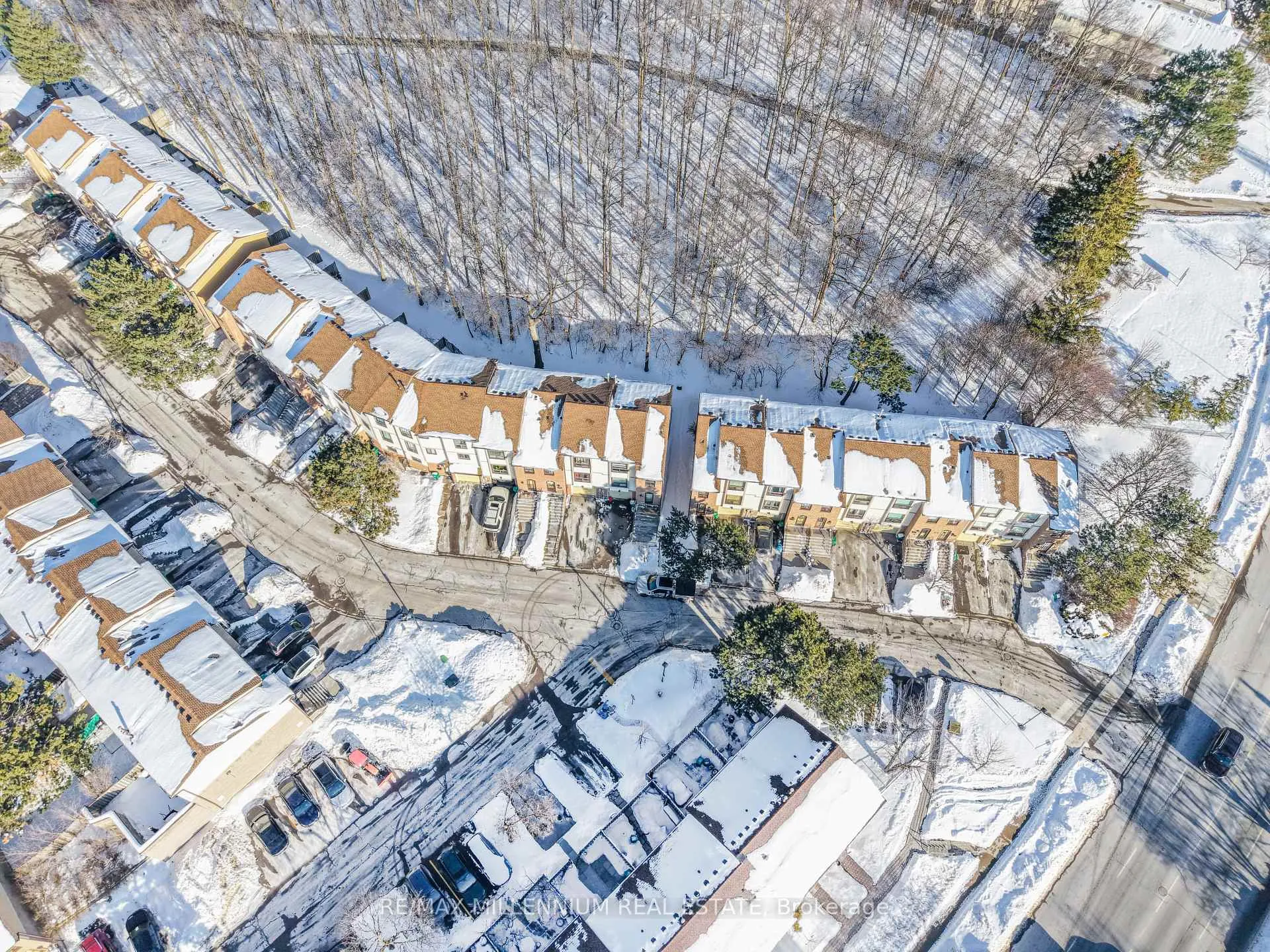Photo 29 of Unit 7, 7 Mcmullen Crescent, Brampton, Central Park — HOMEH