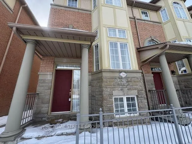 Photo 11 of 156 Legends Way, Markham, Unionville — HOMEH