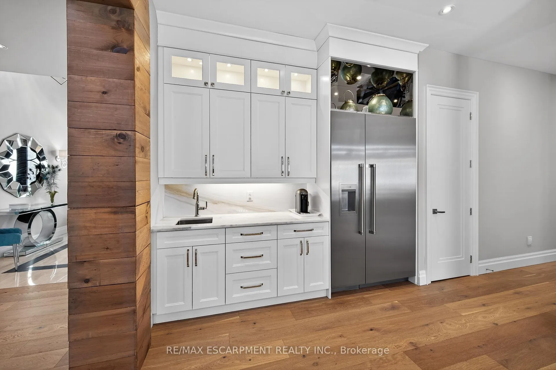 Photo 11 of 747 Vernon Place, Hamilton, Ancaster — HOMEH