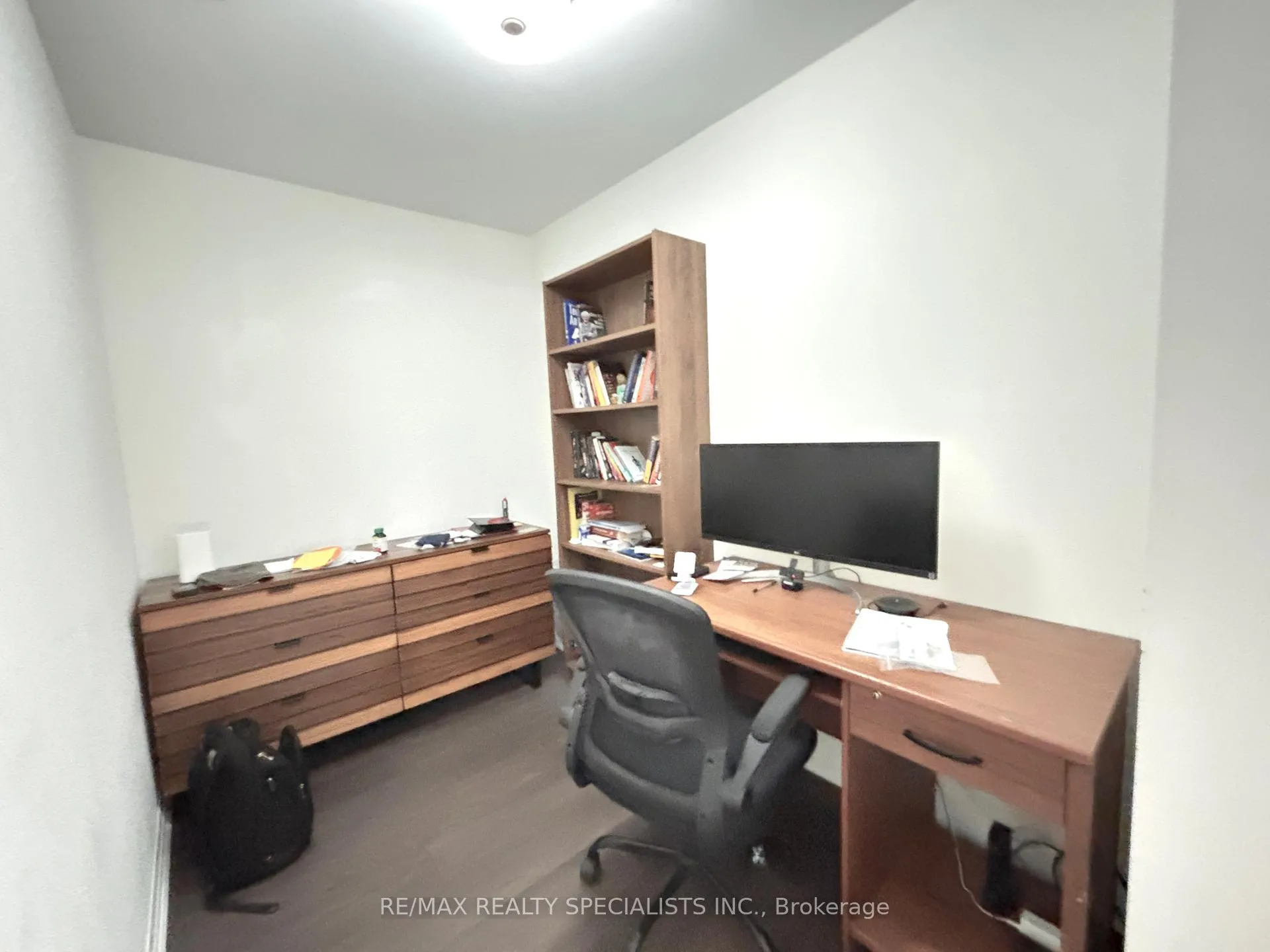 Photo 9 of Unit 425, 1105 Leger Way, Milton, Ford — HOMEH