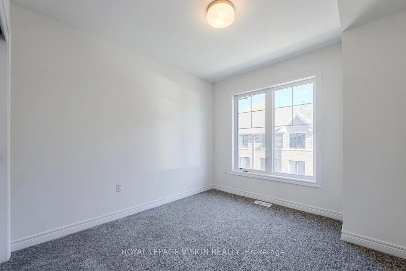 Photo 38 of 14 Folcroft Street, Brampton, Credit Valley — HOMEH