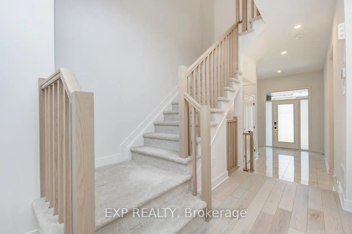 Photo 3 of 575 Rathburn Lane, Ottawa, Leitrim — HOMEH