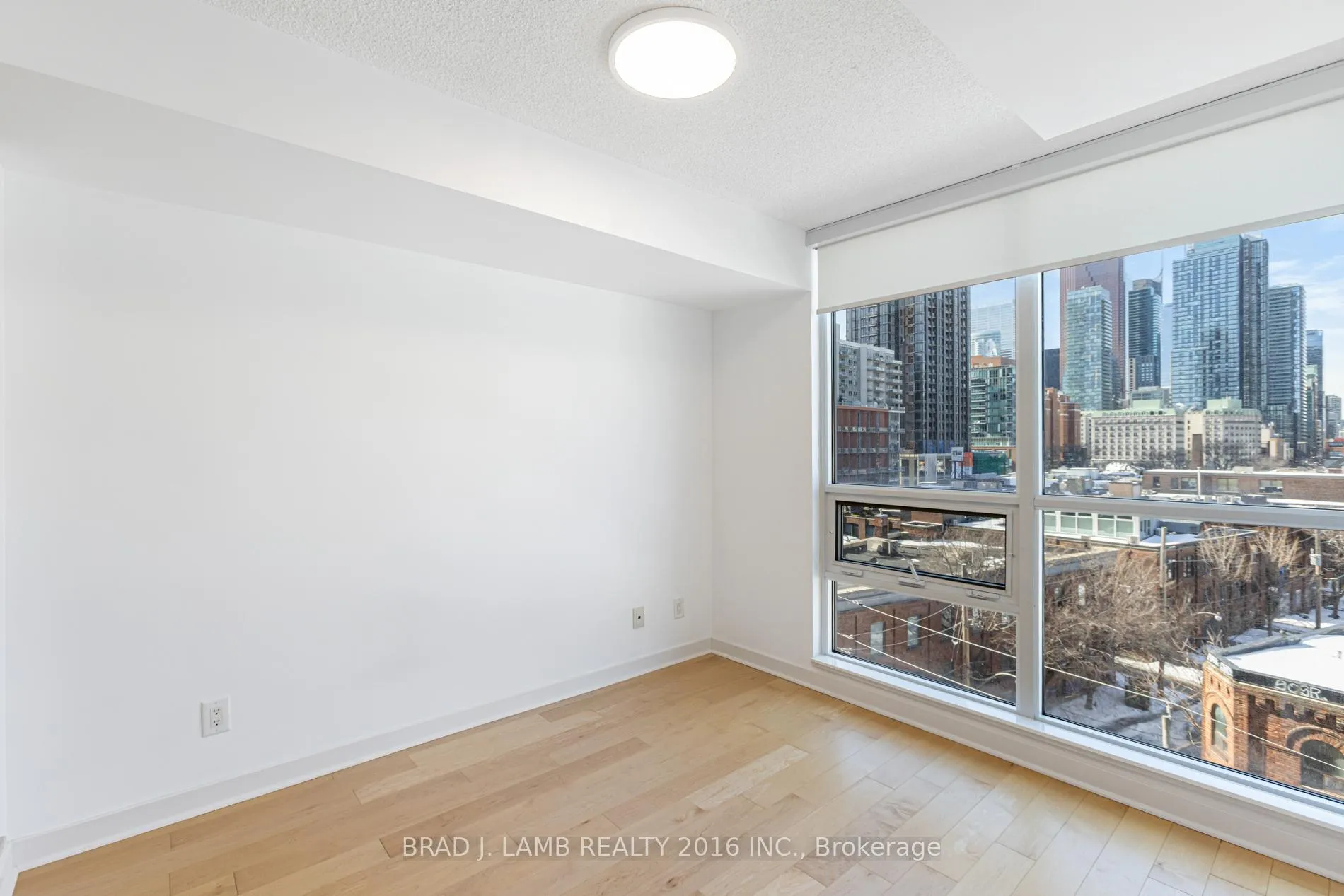 Photo 8 of Unit 713, 320 Richmond Street E, Toronto, Moss Park — HOMEH