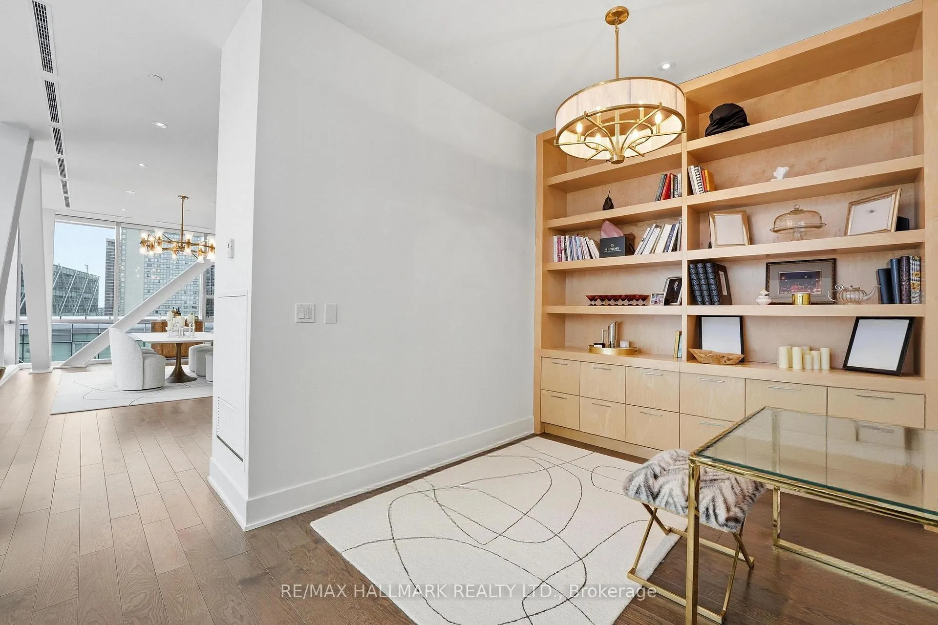Photo 8 of Unit 1301, 39 Queens Quay E, Toronto, Waterfront Communities — HOMEH