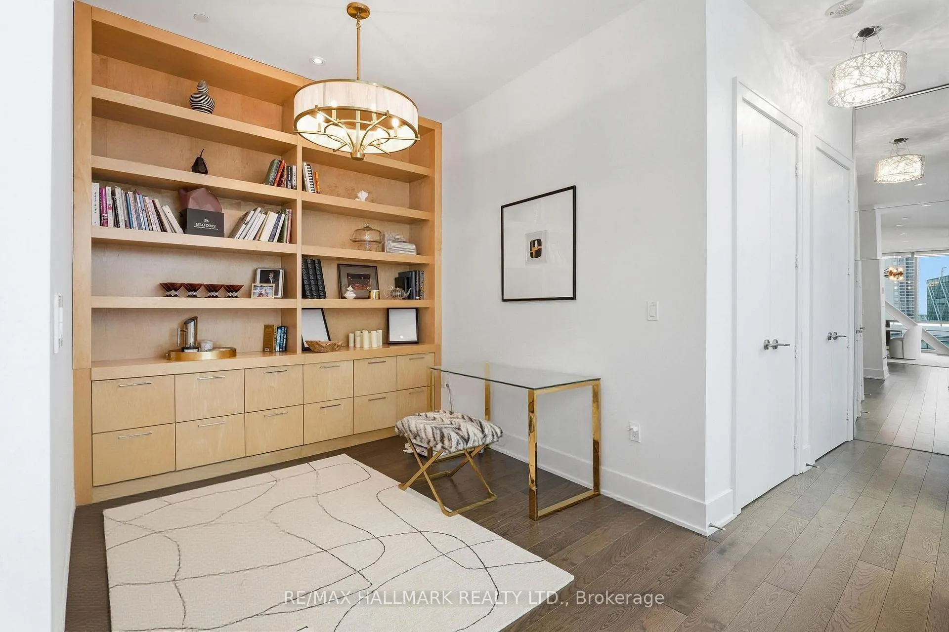 Photo 9 of Unit 1301, 39 Queens Quay E, Toronto, Waterfront Communities — HOMEH