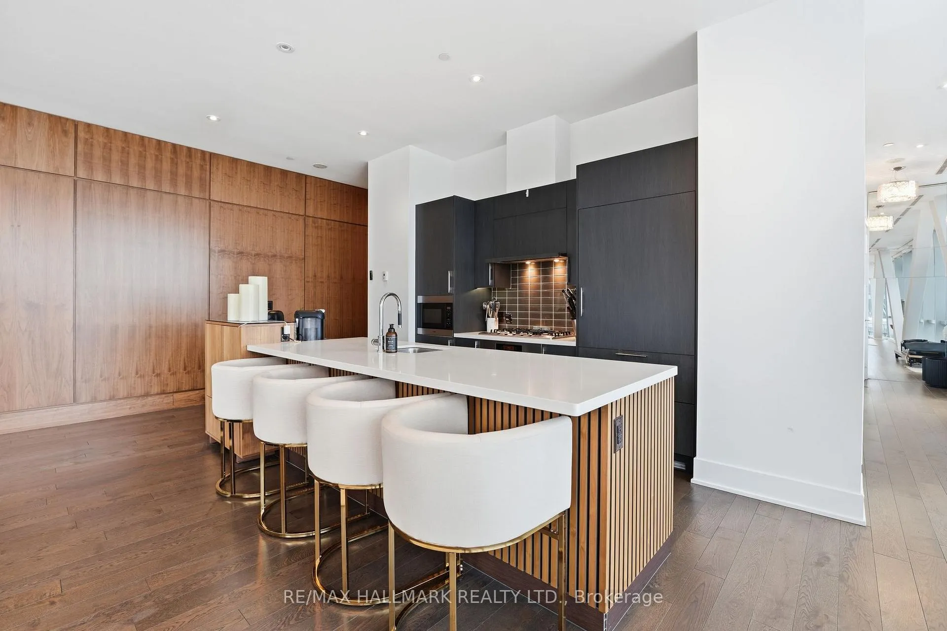 Photo 11 of Unit 1301, 39 Queens Quay E, Toronto, Waterfront Communities — HOMEH