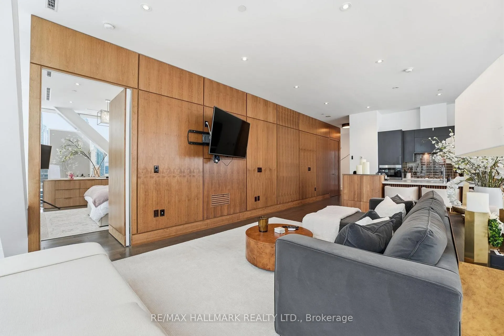 Photo 20 of Unit 1301, 39 Queens Quay E, Toronto, Waterfront Communities — HOMEH