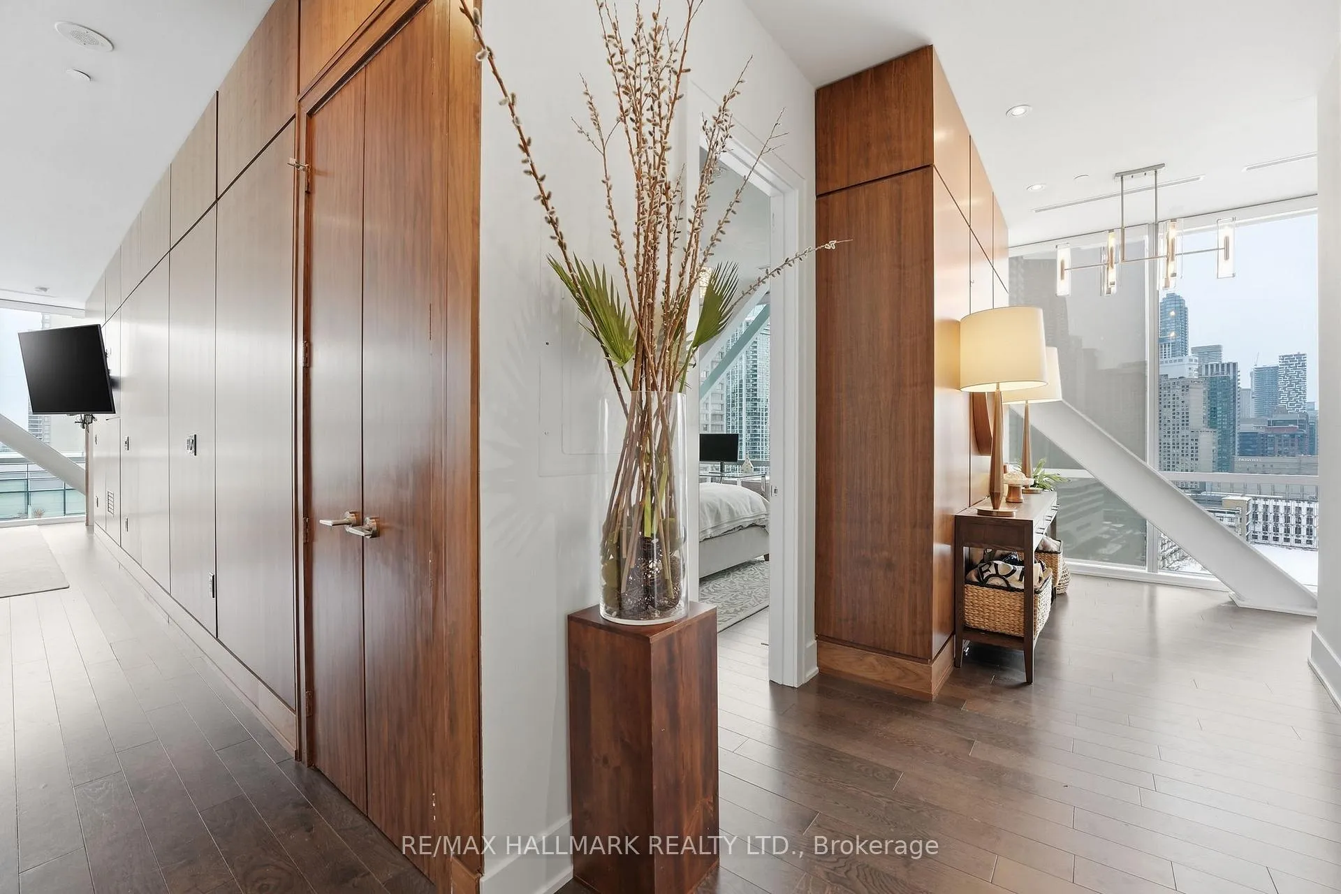 Photo 25 of Unit 1301, 39 Queens Quay E, Toronto, Waterfront Communities — HOMEH