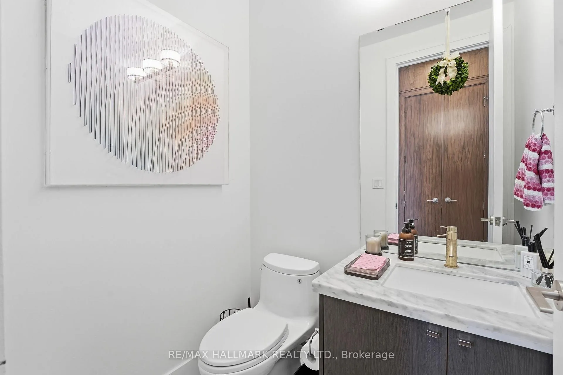 Photo 30 of Unit 1301, 39 Queens Quay E, Toronto, Waterfront Communities — HOMEH