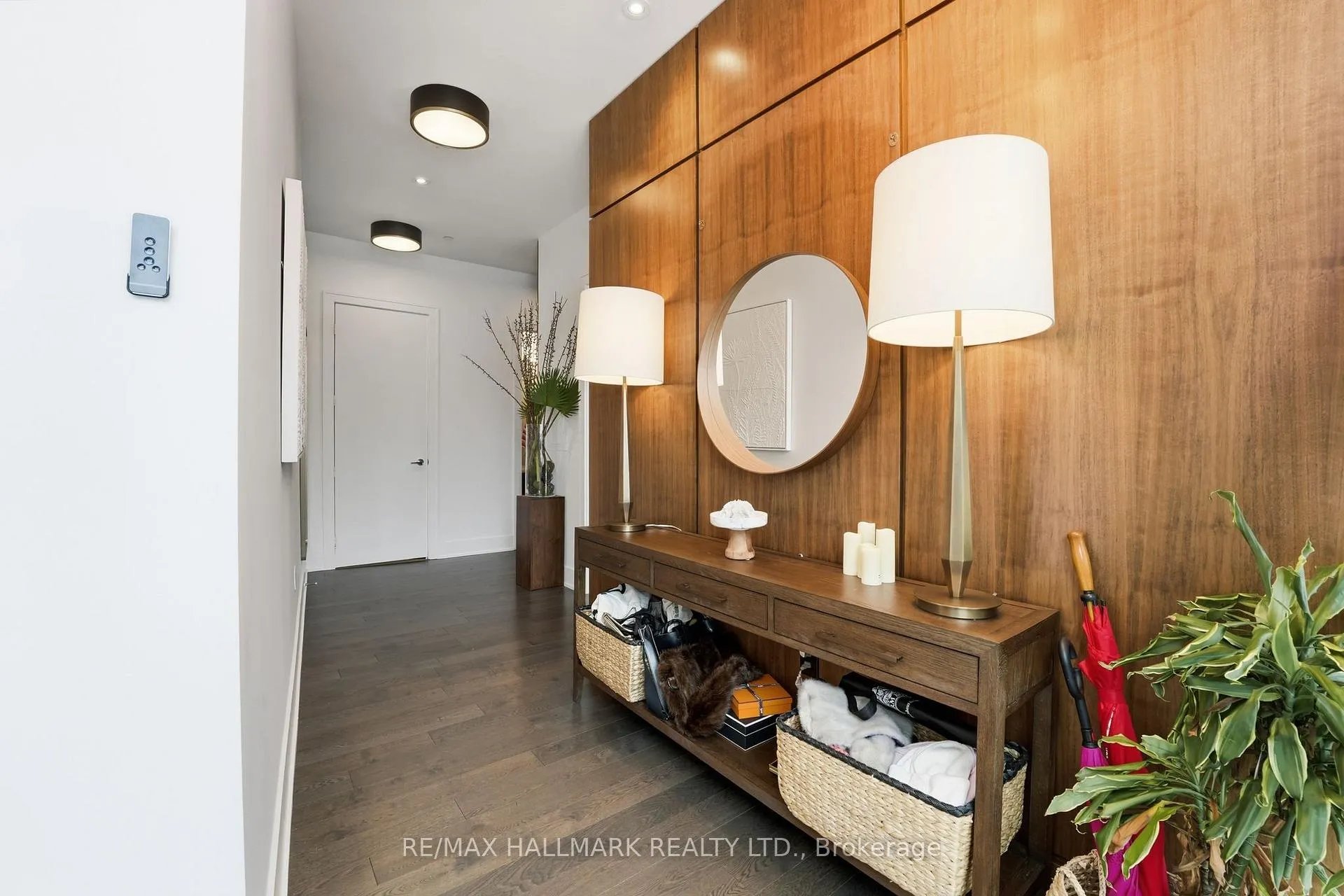 Photo 33 of Unit 1301, 39 Queens Quay E, Toronto, Waterfront Communities — HOMEH