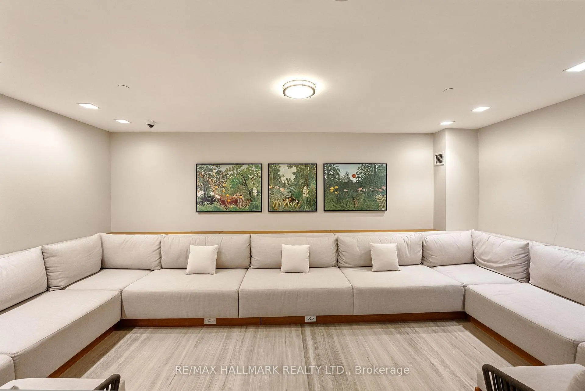 Photo 43 of Unit 1301, 39 Queens Quay E, Toronto, Waterfront Communities — HOMEH