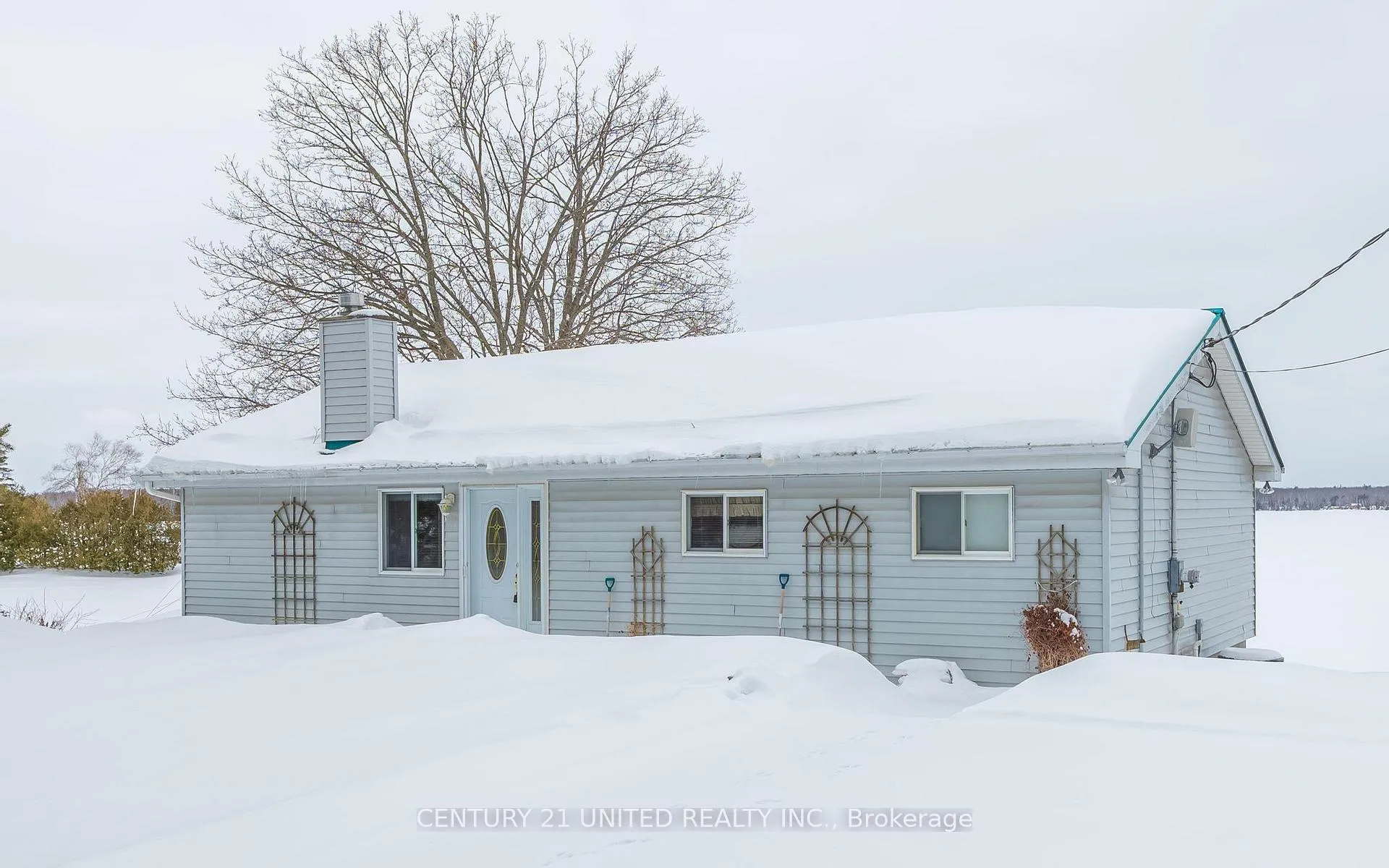 Photo 2 of 2412 Upper Chemong Drive, Selwyn — HOMEH