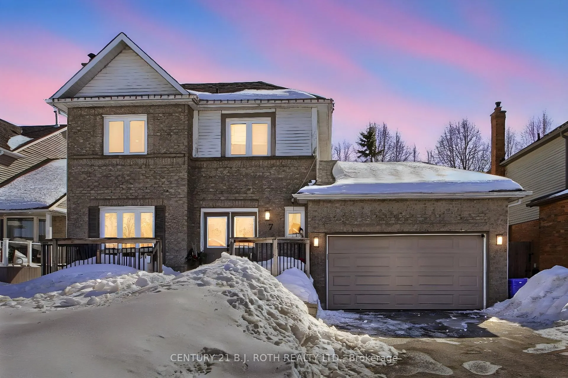 Photo 1 of 7 Fontaine Drive, Georgina, Keswick North — HOMEH
