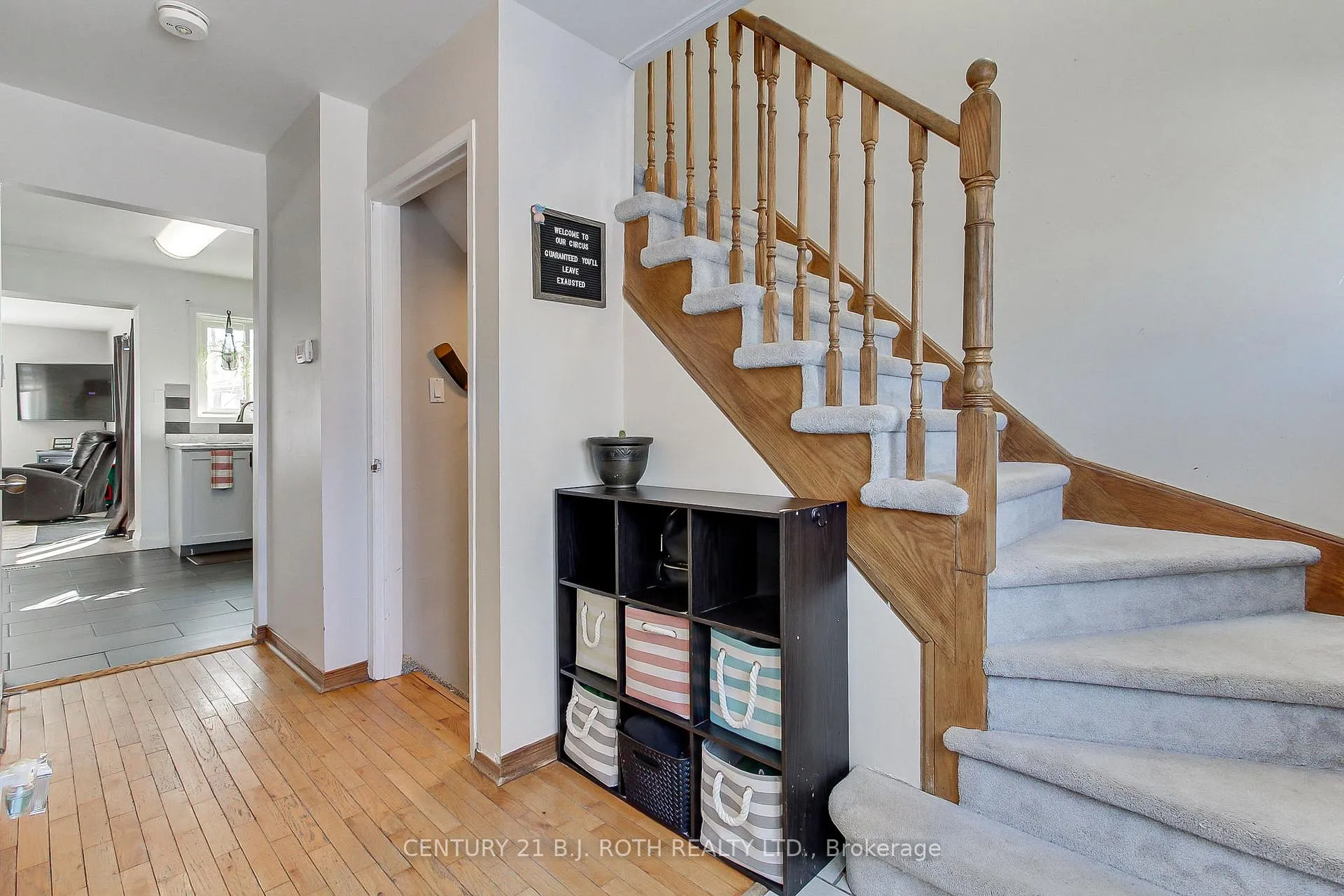 Photo 6 of 7 Fontaine Drive, Georgina, Keswick North — HOMEH