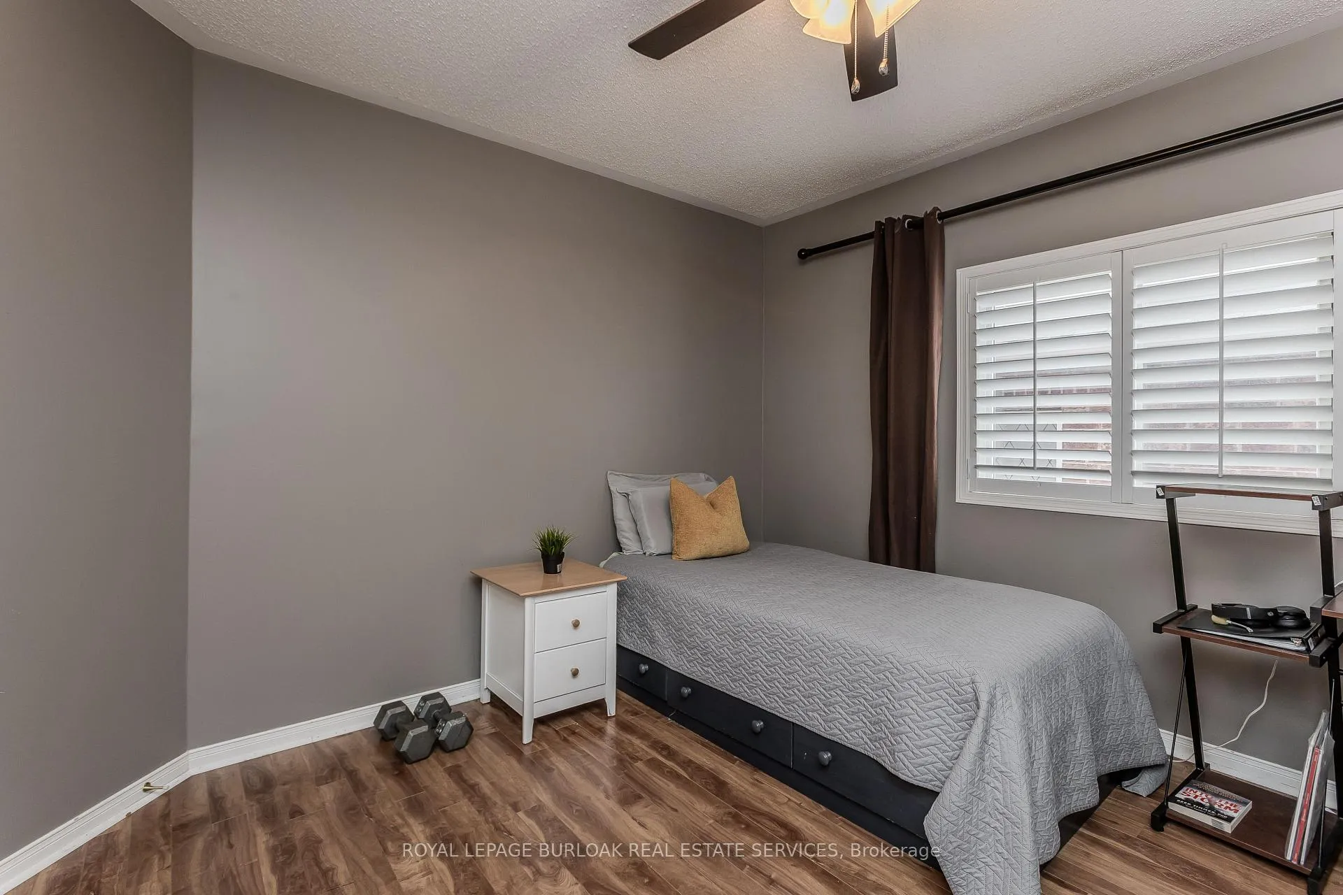 Photo 24 of 2170 Jardine Crescent, Burlington, Orchard — HOMEH