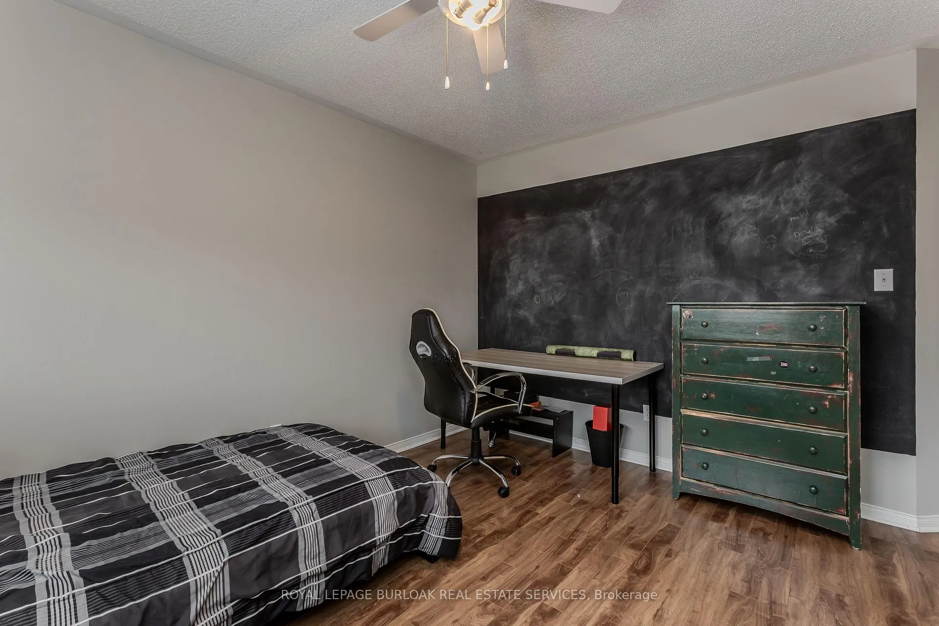 Photo 25 of 2170 Jardine Crescent, Burlington, Orchard — HOMEH