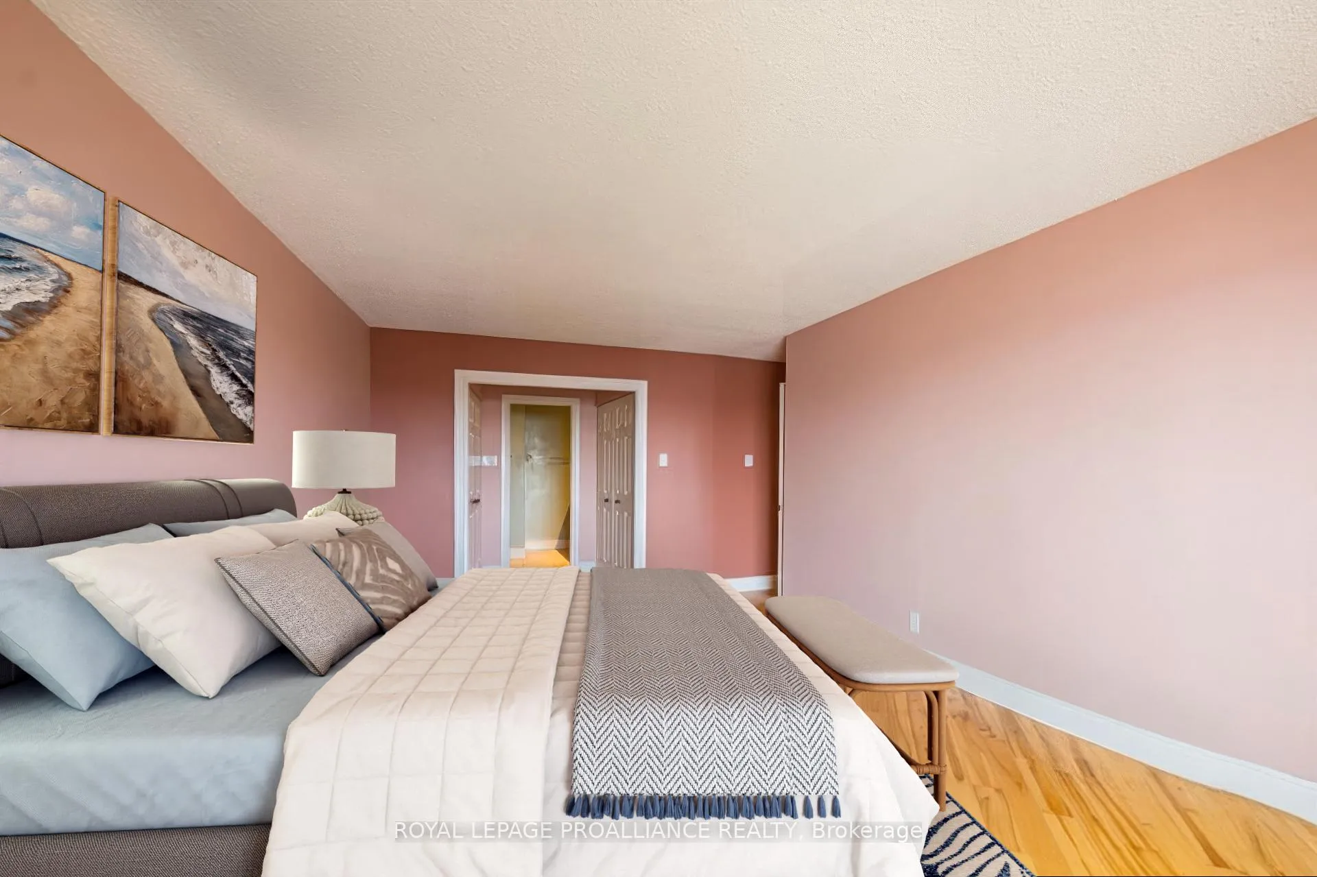 Photo 19 of Unit 402, 2 South Front Street, Belleville, Belleville Ward — HOMEH