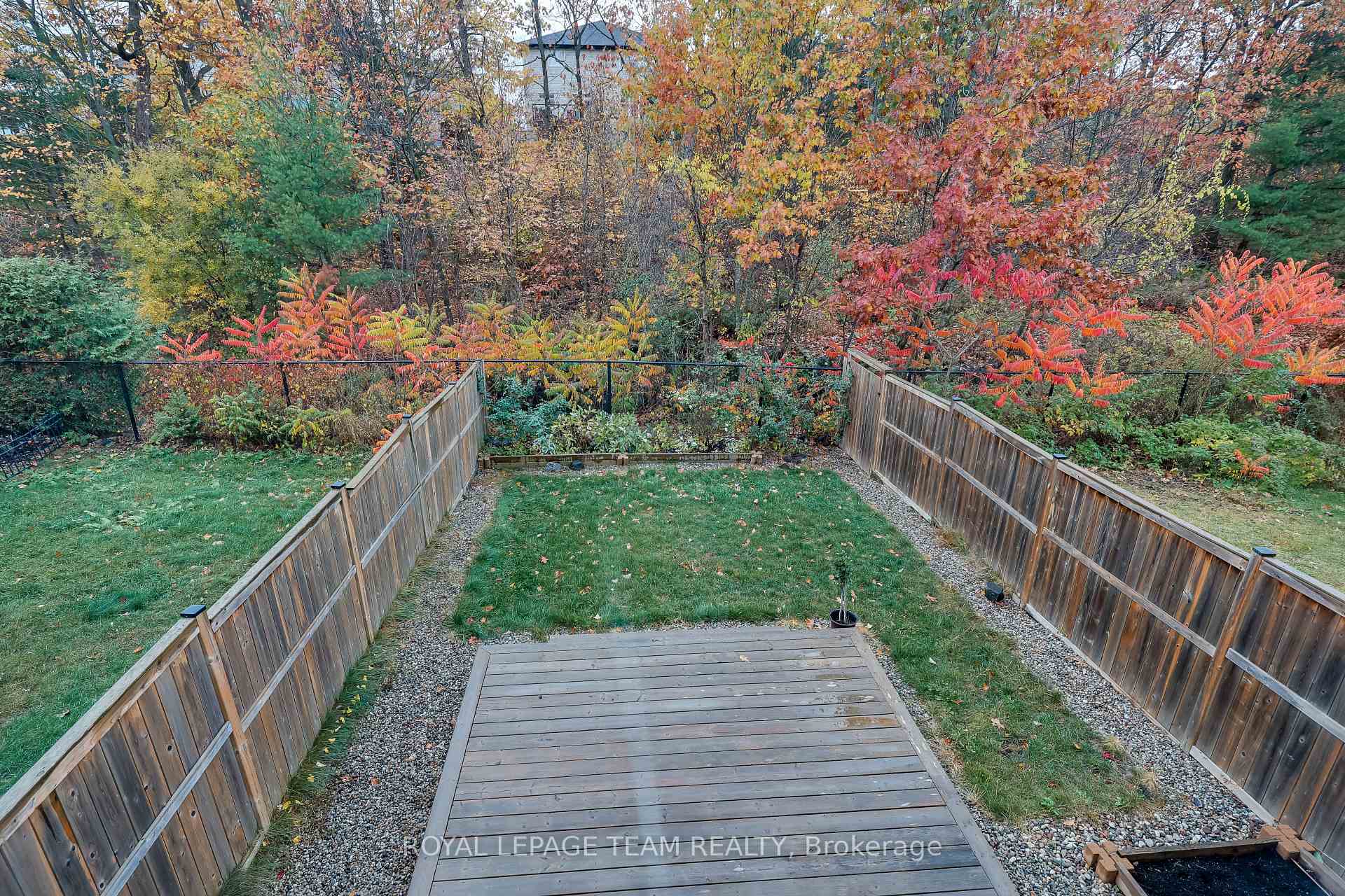 Photo 5 of 868 Fletcher Circle, Ottawa, Kanata - Kanata Lakes/Heritage Hills — HOMEH