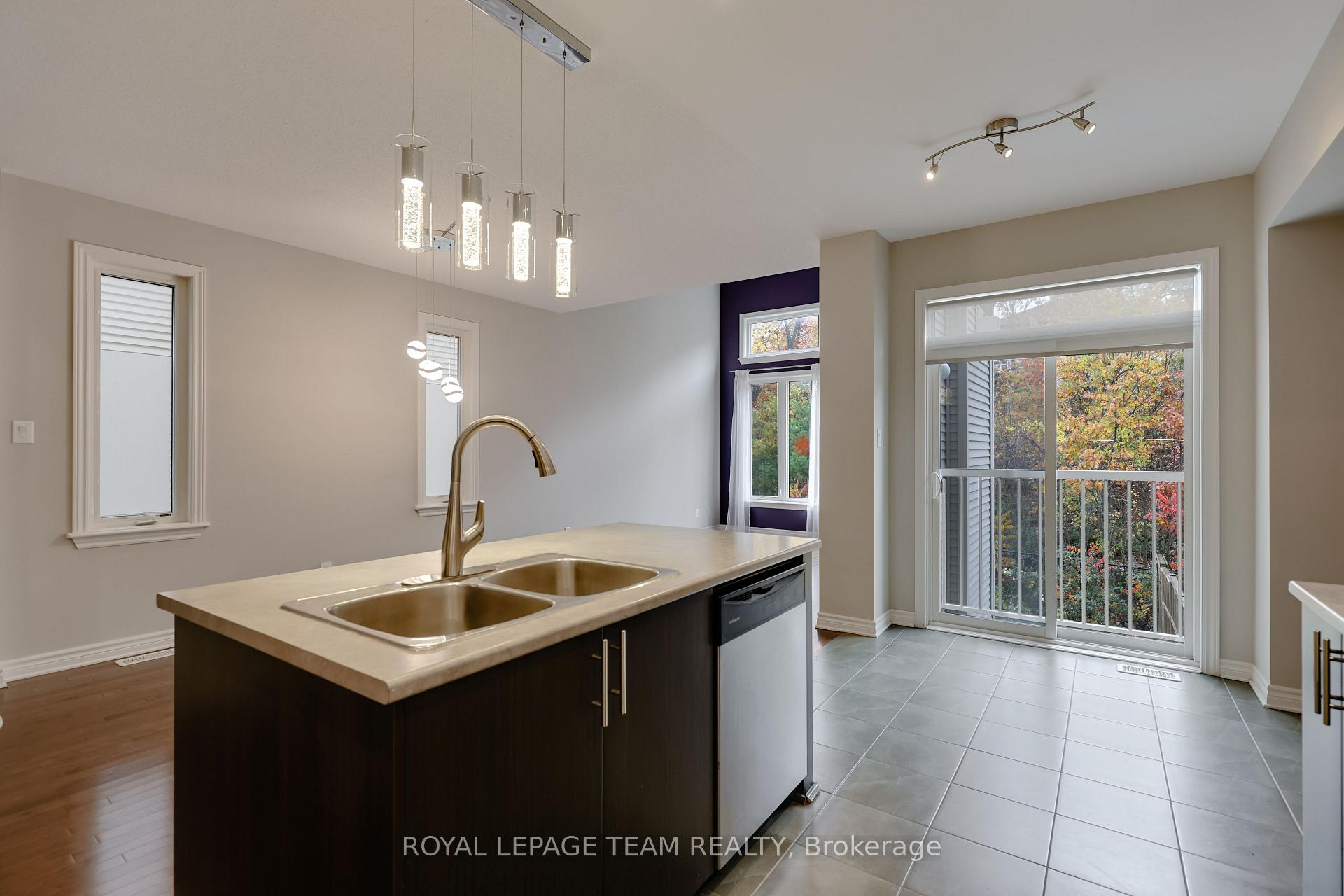 Photo 19 of 868 Fletcher Circle, Ottawa, Kanata - Kanata Lakes/Heritage Hills — HOMEH