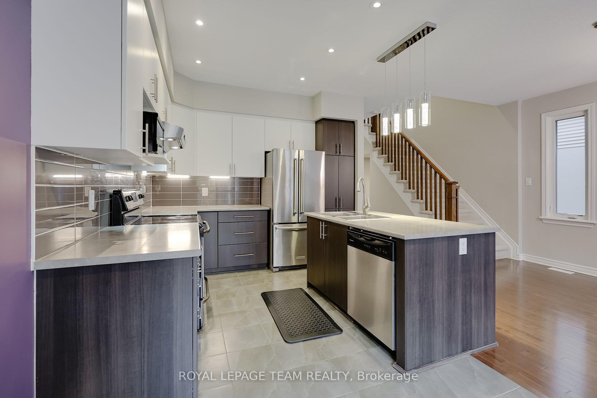 Photo 20 of 868 Fletcher Circle, Ottawa, Kanata - Kanata Lakes/Heritage Hills — HOMEH