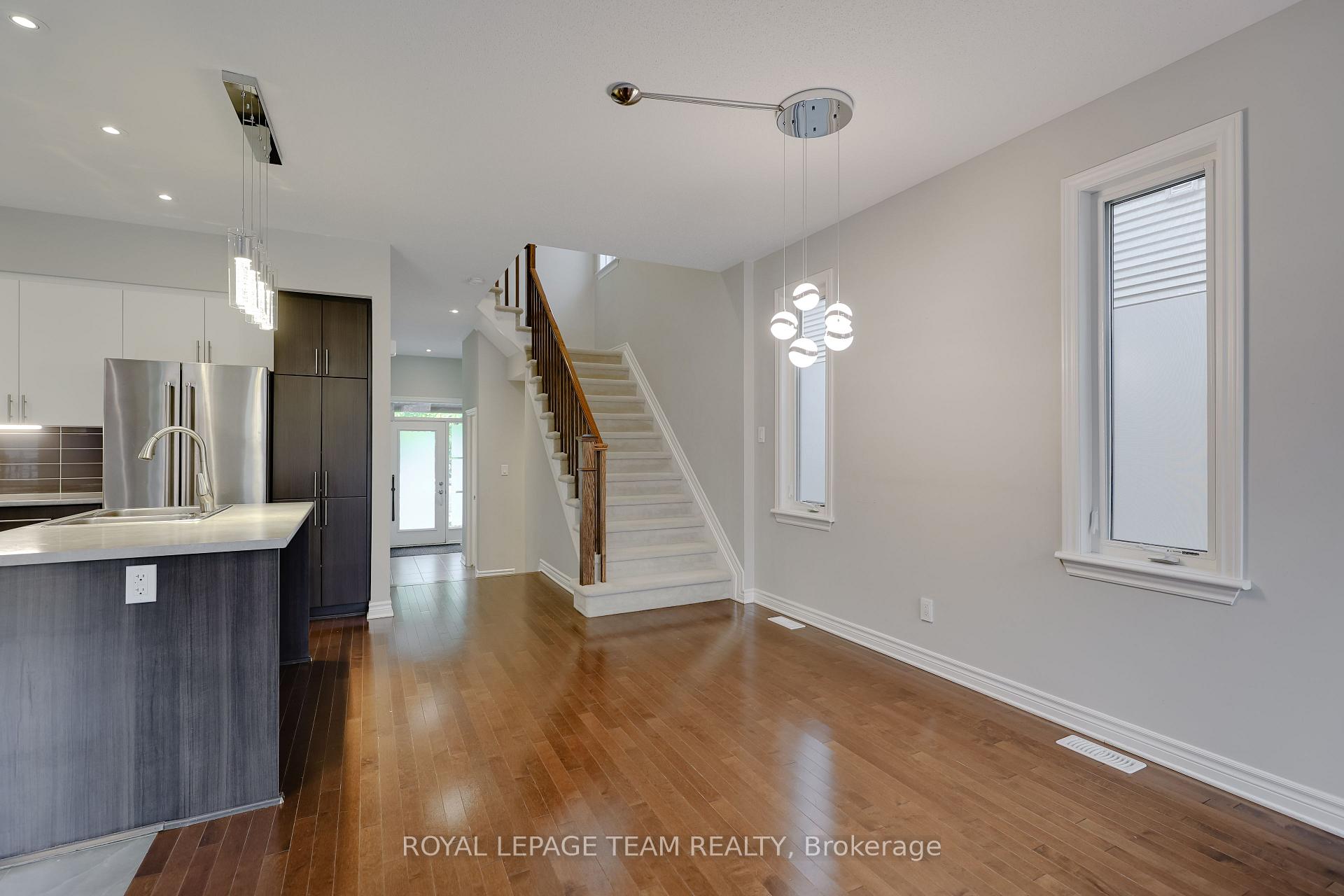 Photo 21 of 868 Fletcher Circle, Ottawa, Kanata - Kanata Lakes/Heritage Hills — HOMEH