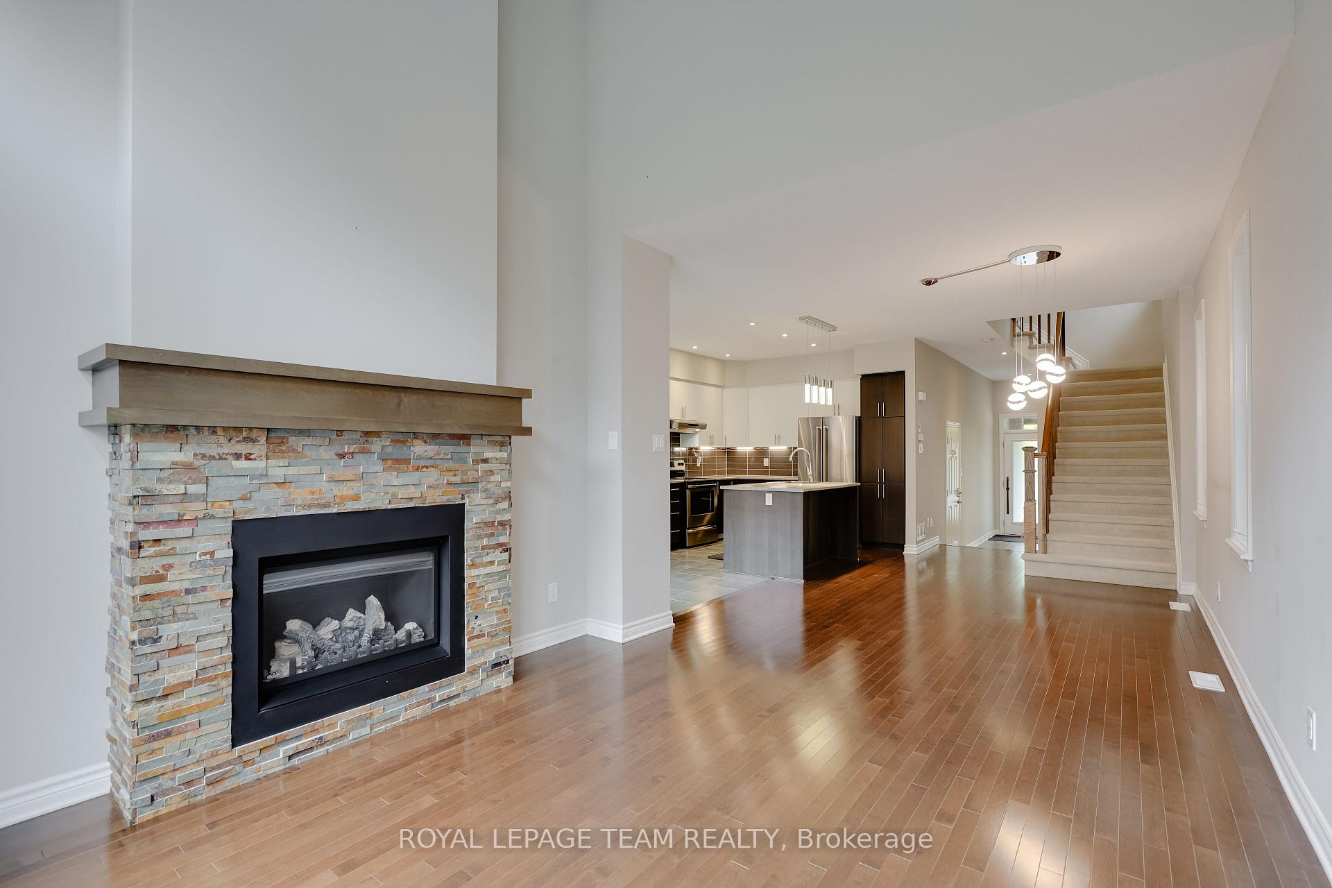 Photo 22 of 868 Fletcher Circle, Ottawa, Kanata - Kanata Lakes/Heritage Hills — HOMEH