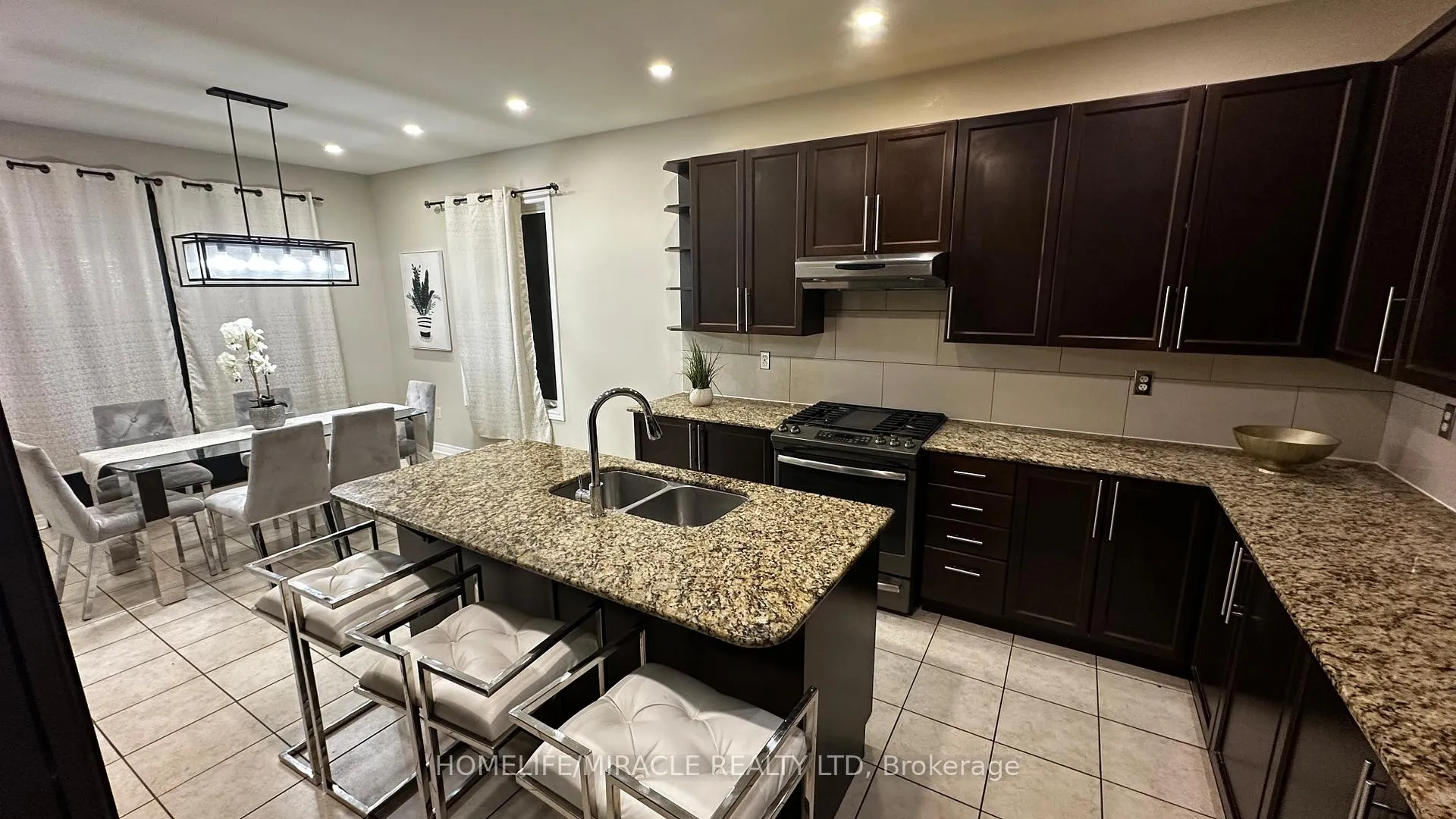 Photo 4 of 45 Delphinium Way, Brampton, Northwest Sandalwood Parkway — HOMEH