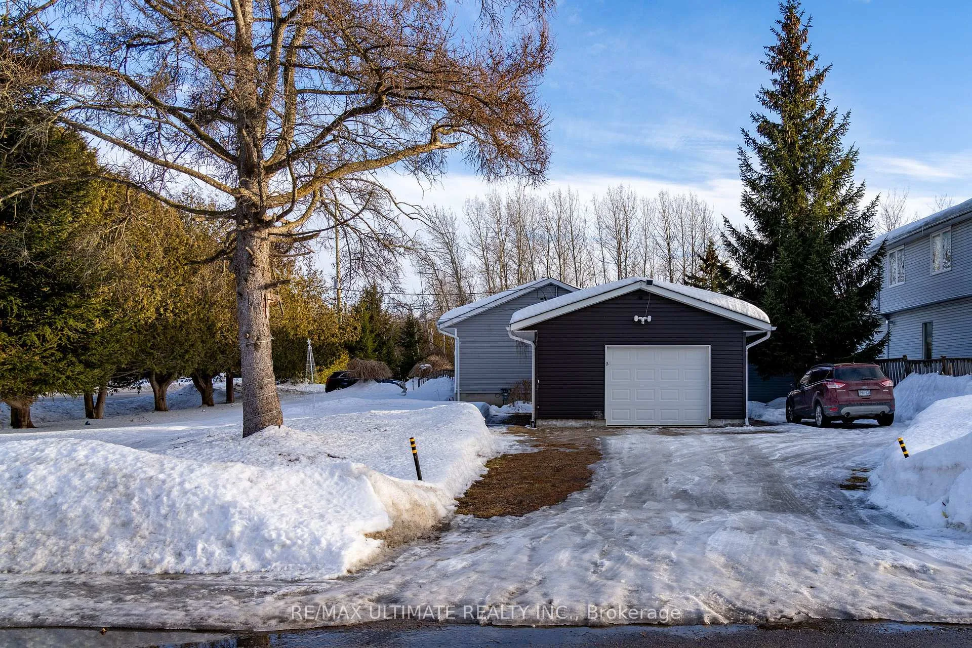Photo 11 of 1672 St. Jonhs Road, Innisfil, Alcona — HOMEH